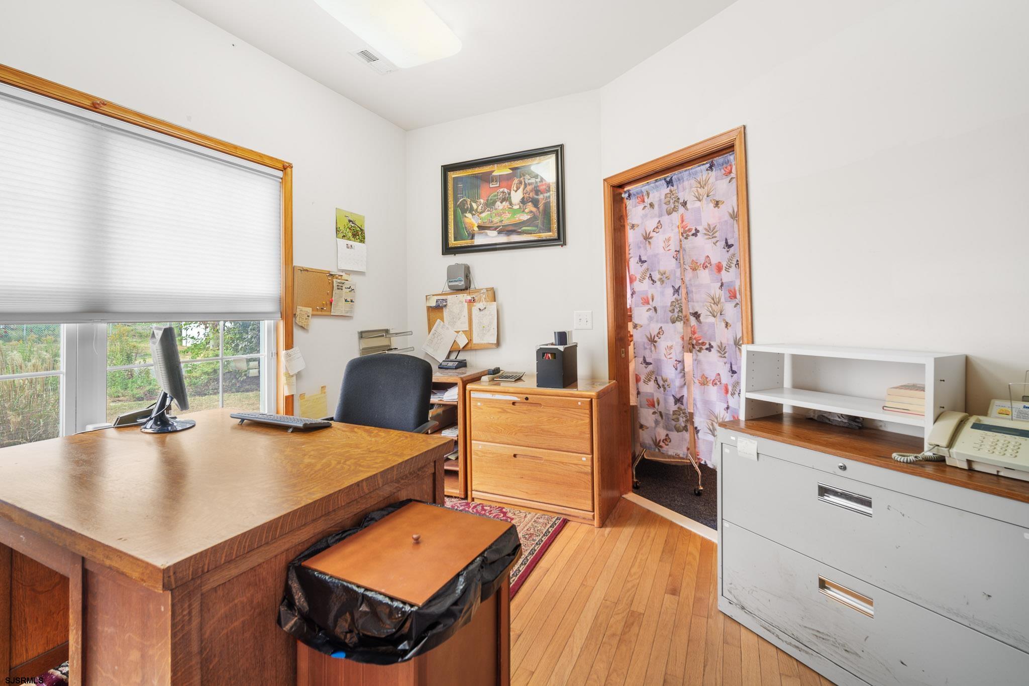 Pleasantville, New Jersey 08232, United States, 5 Bedrooms Bedrooms, ,5 BathroomsBathrooms,Residential,Pending,42077