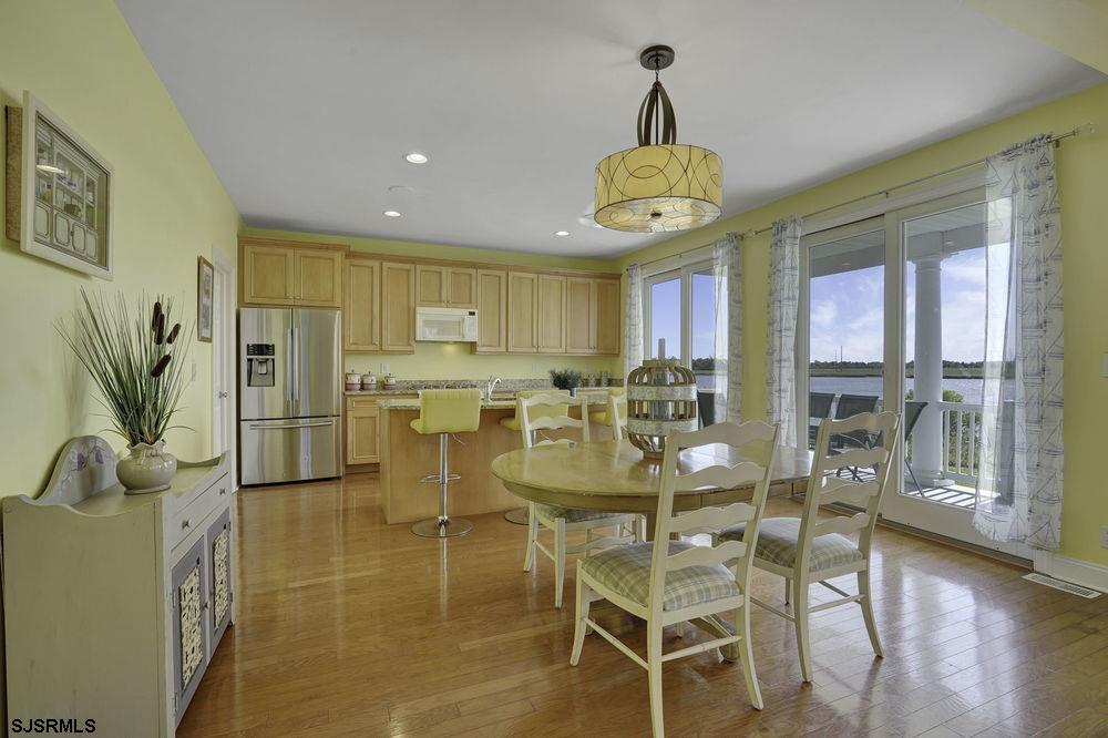 Atlantic City, New Jersey 08401, United States, 5 Bedrooms Bedrooms, ,3 BathroomsBathrooms,Residential,Active,159681