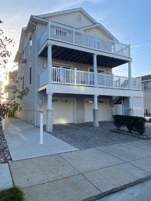 Homes For Rent - 18 N Adams Ave<br/> Margate, NJ 08402