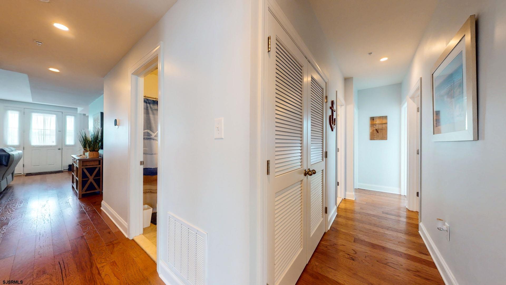 Ocean City, New Jersey 08226, United States, 5 Bedrooms Bedrooms, ,3 BathroomsBathrooms,Residential,Pending,200978