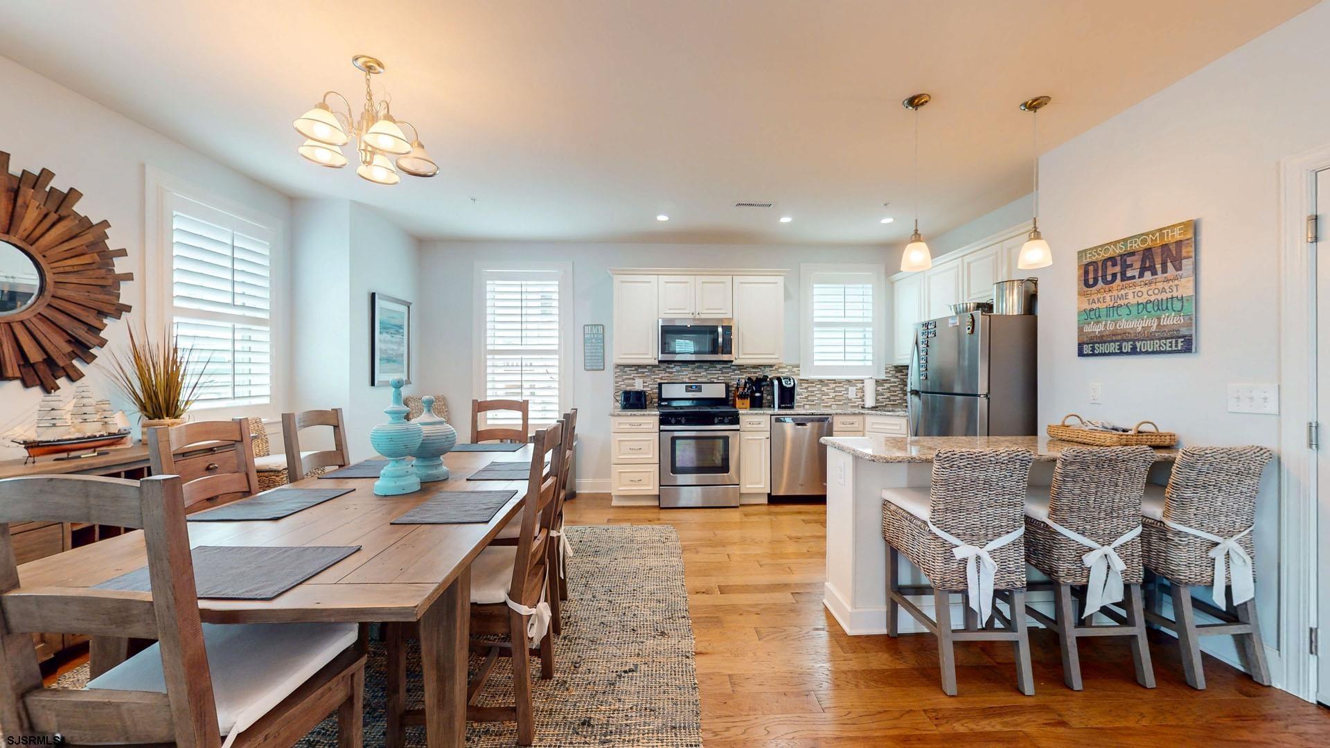 Ocean City, New Jersey 08226, United States, 5 Bedrooms Bedrooms, ,3 BathroomsBathrooms,Residential,Pending,200978