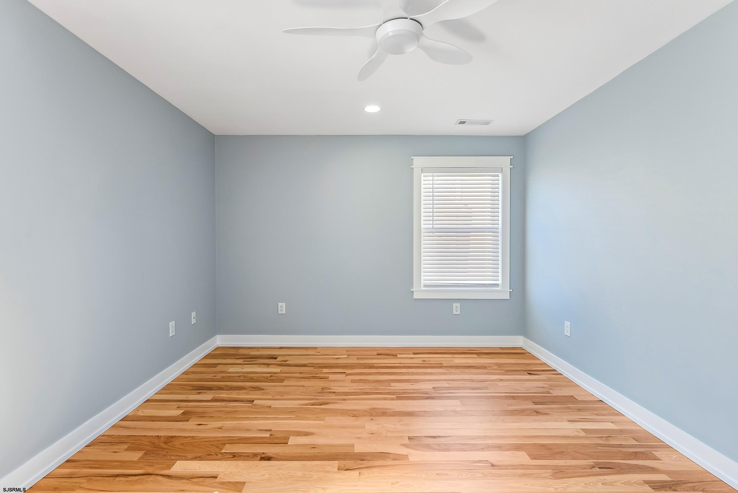 Ocean City, New Jersey 08226, United States, 4 Bedrooms Bedrooms, ,3 BathroomsBathrooms,Residential,Active,92434