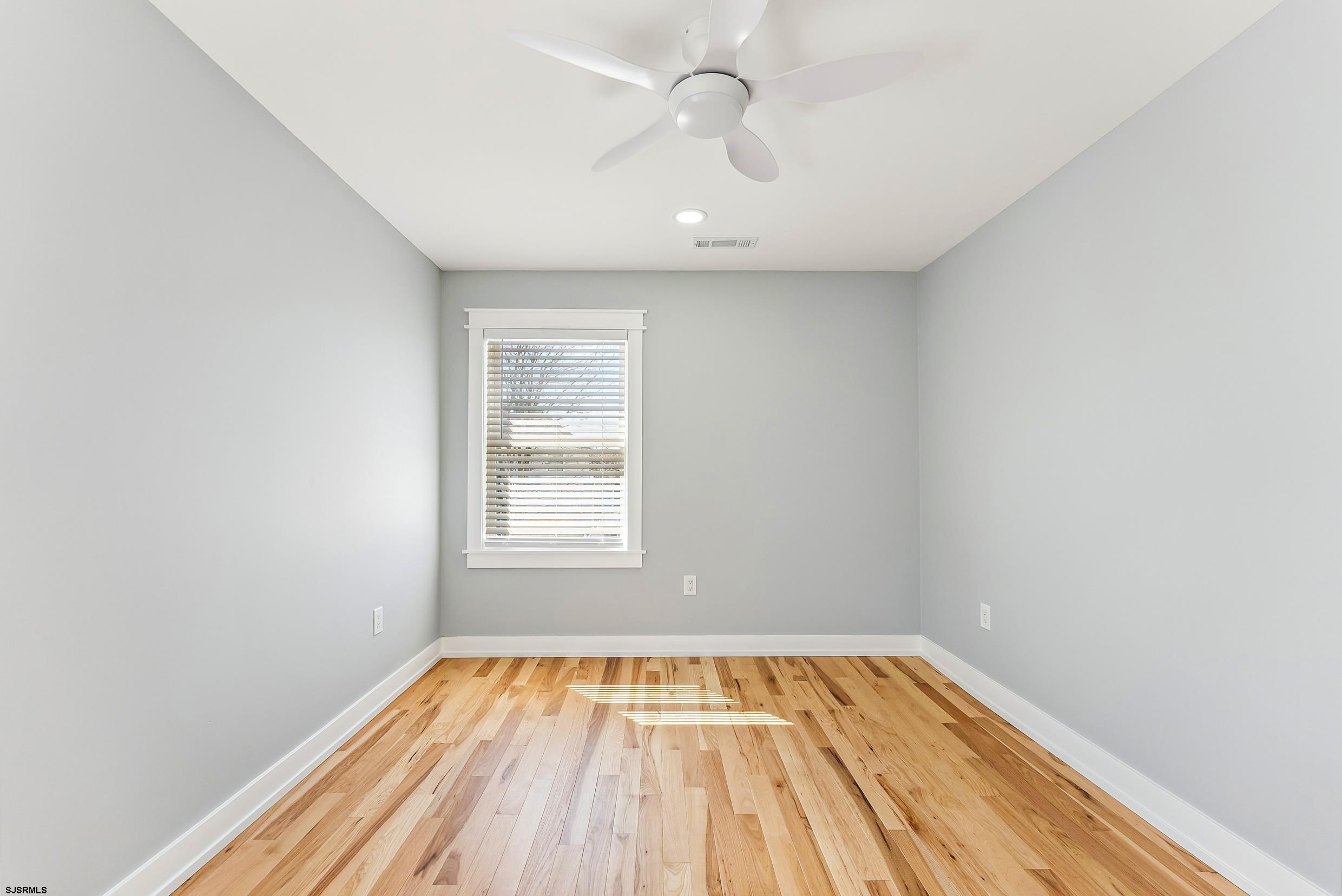 Ocean City, New Jersey 08226, United States, 4 Bedrooms Bedrooms, ,3 BathroomsBathrooms,Residential,Active,92434