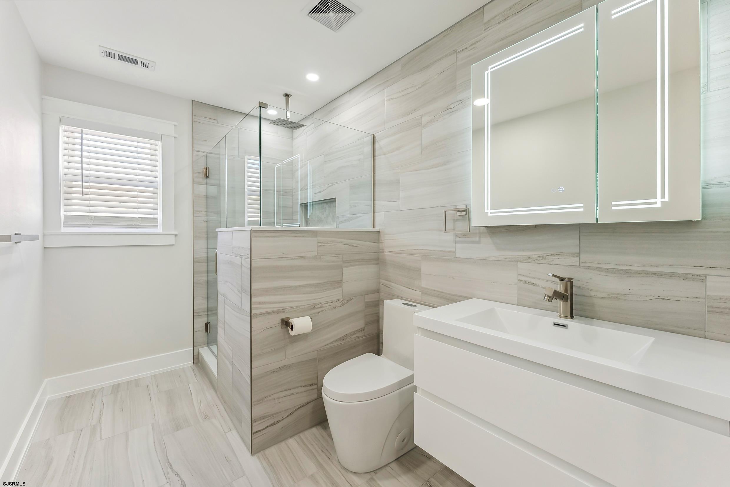 Ocean City, New Jersey 08226, United States, 4 Bedrooms Bedrooms, ,3 BathroomsBathrooms,Residential,Active,92434