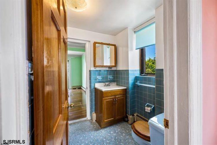 Atlantic City, New Jersey 08401, United States, 5 Bedrooms Bedrooms, ,4 BathroomsBathrooms,Residential,Active,243273