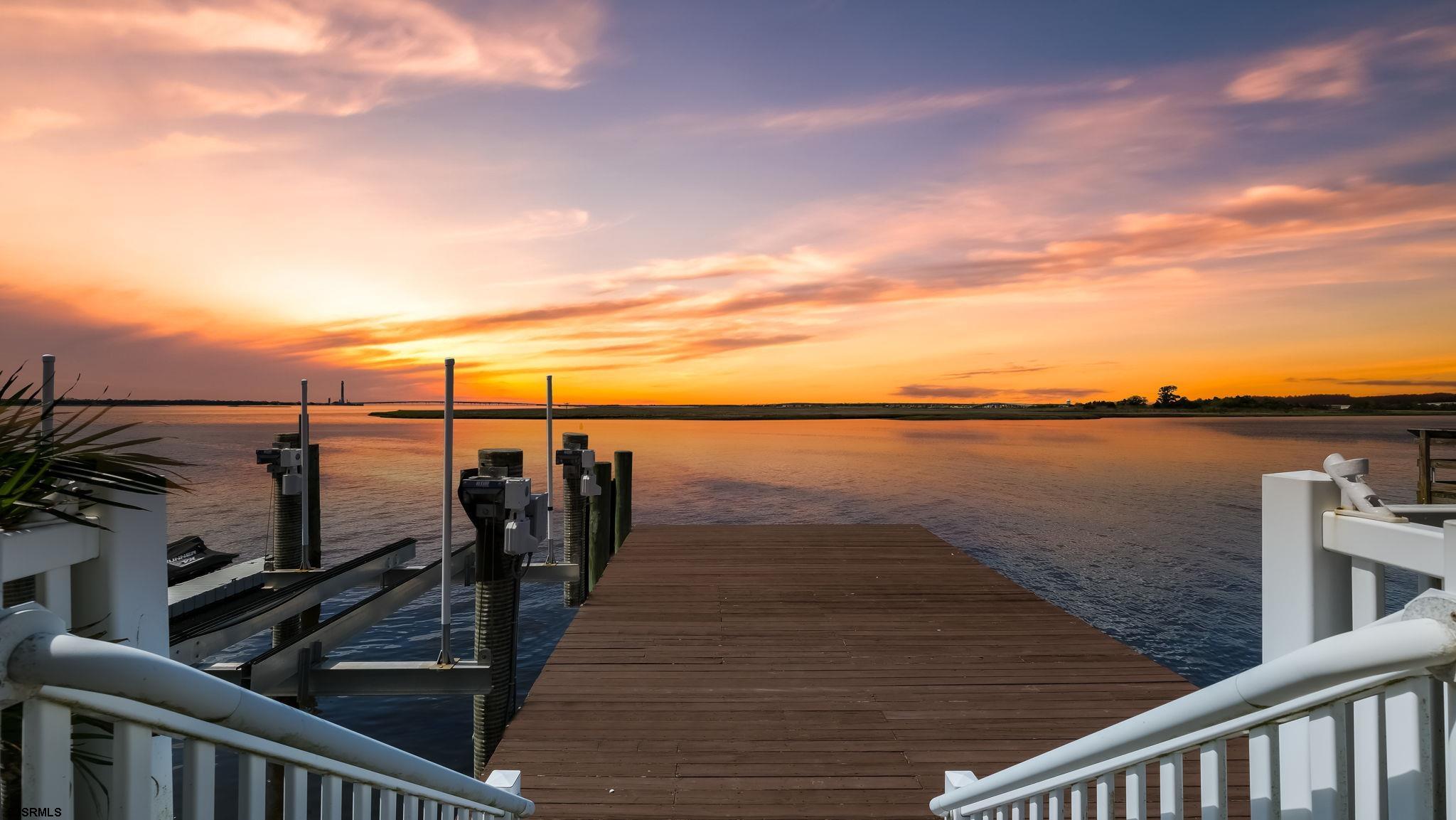 1200 Pleasure Ave Ave