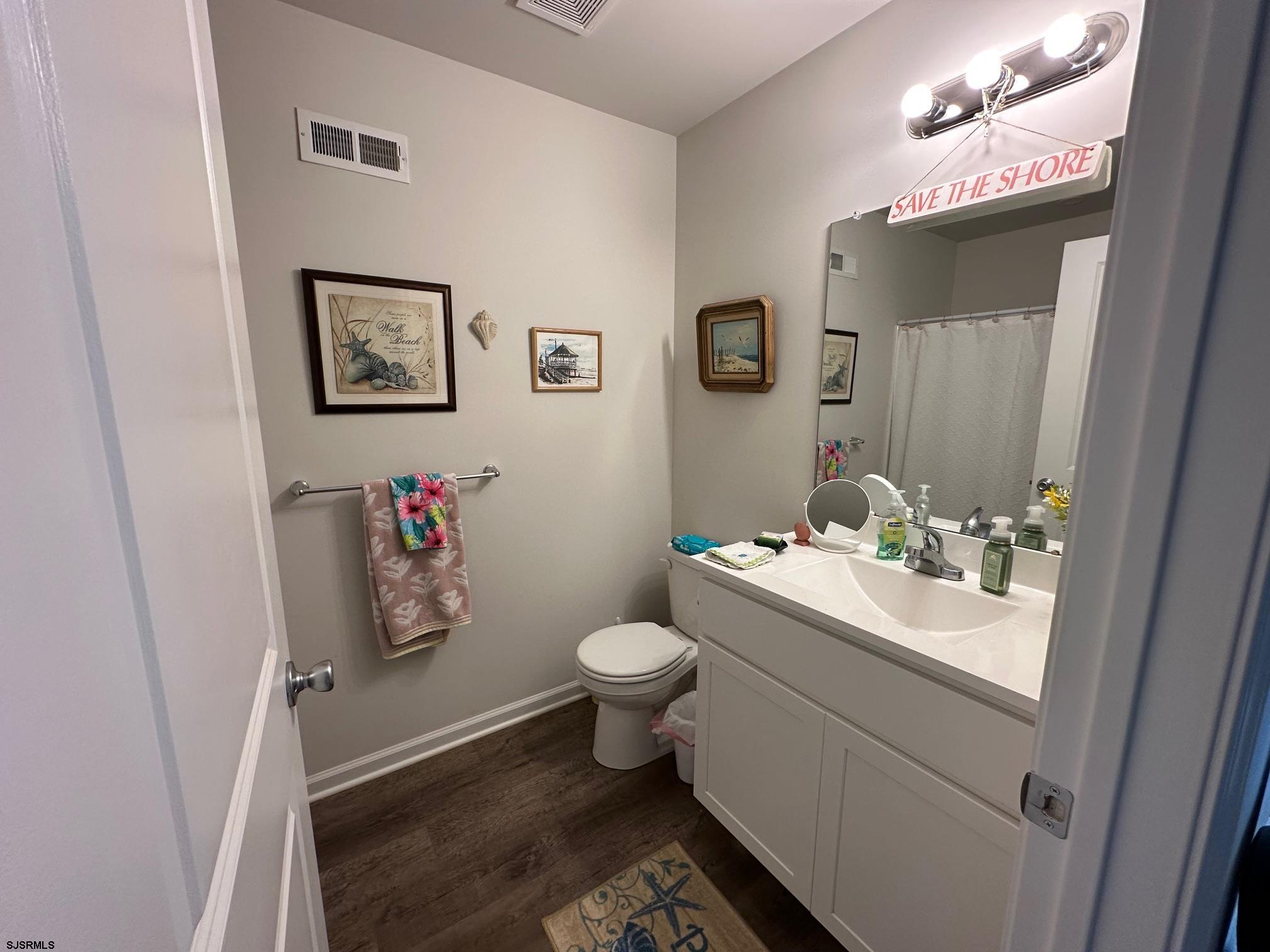 Mays Landing, New Jersey 08330, United States, 2 Bedrooms Bedrooms, ,2 BathroomsBathrooms,Residential,Active,215933