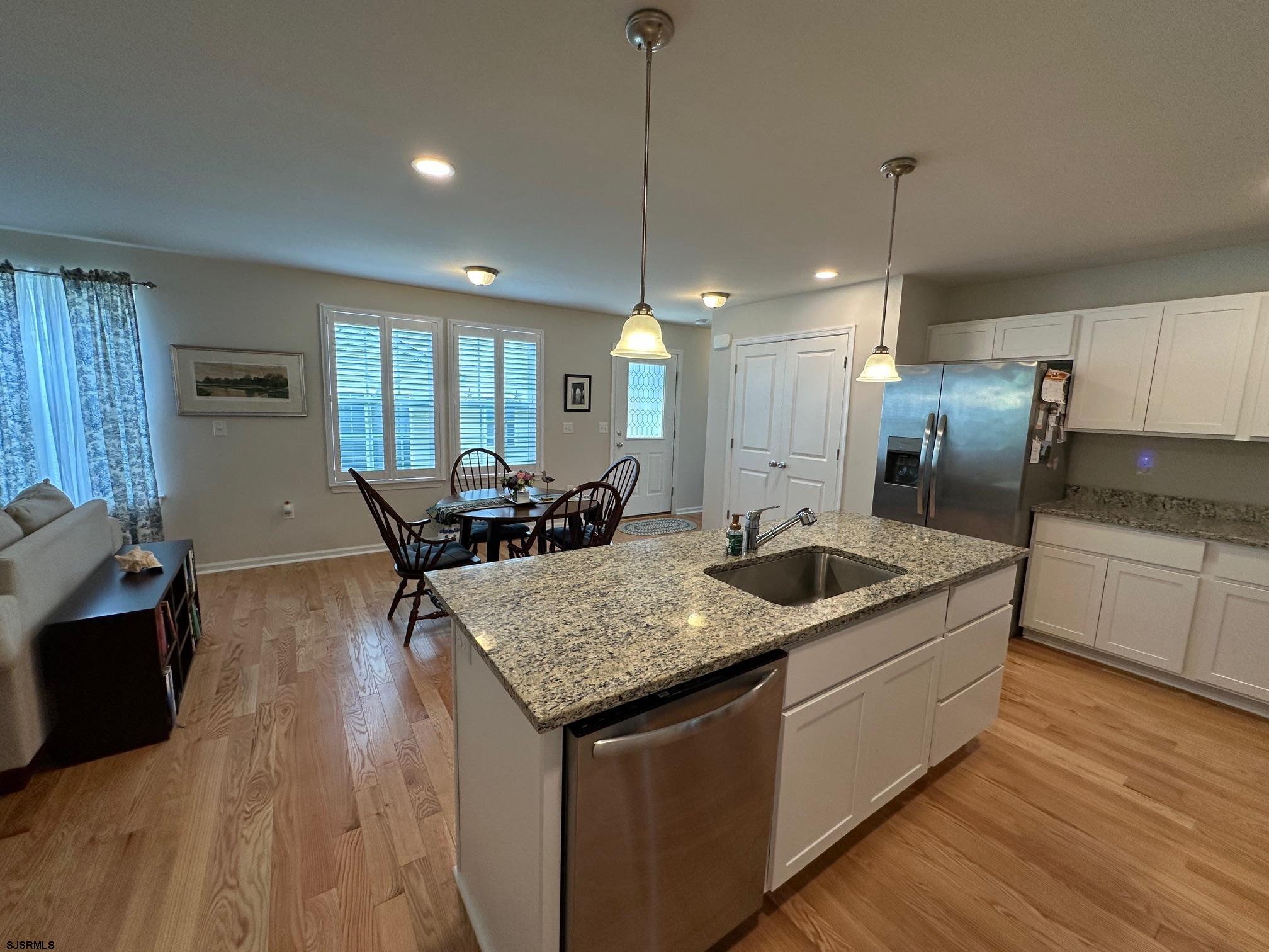 Mays Landing, New Jersey 08330, United States, 2 Bedrooms Bedrooms, ,2 BathroomsBathrooms,Residential,Active,215933