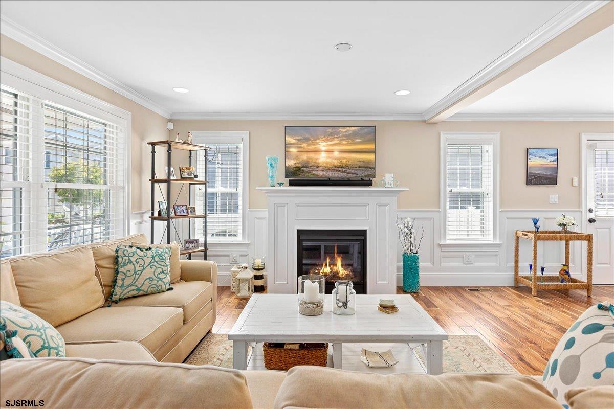 Margate, New Jersey 08402, United States, 4 Bedrooms Bedrooms, ,3 BathroomsBathrooms,Residential,Active,223701