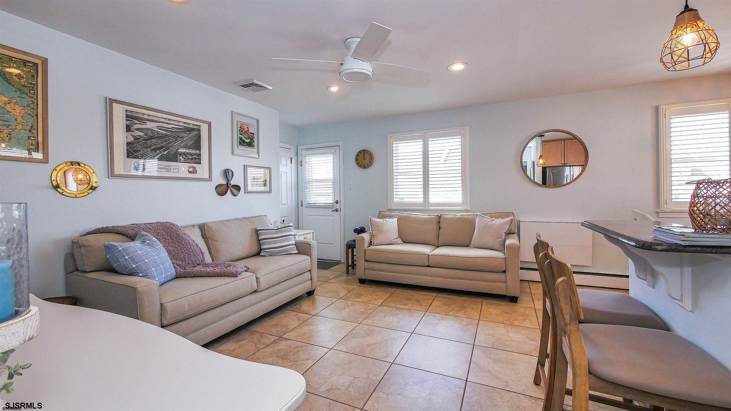 Margate, New Jersey 08402, United States, 2 Bedrooms Bedrooms, ,2 BathroomsBathrooms,Residential,Active,112571