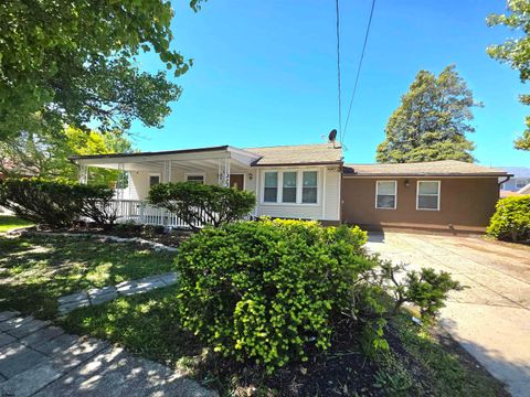 Homes For Rent - 1216 N Ohio Ave<br/> Atlantic City, NJ 08401