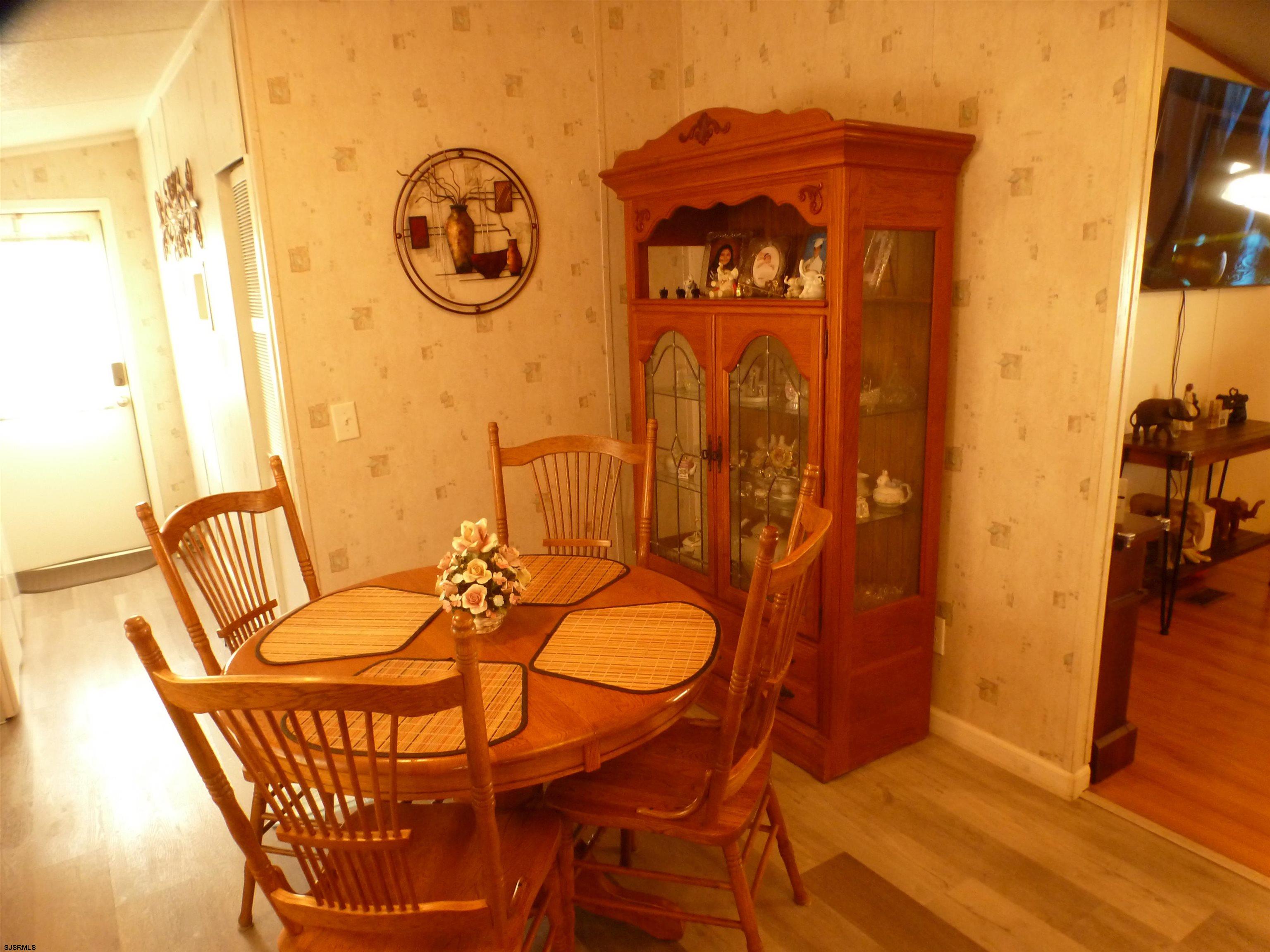 Vineland, New Jersey 08360, United States, 3 Bedrooms Bedrooms, ,2 BathroomsBathrooms,Residential,Active,164958