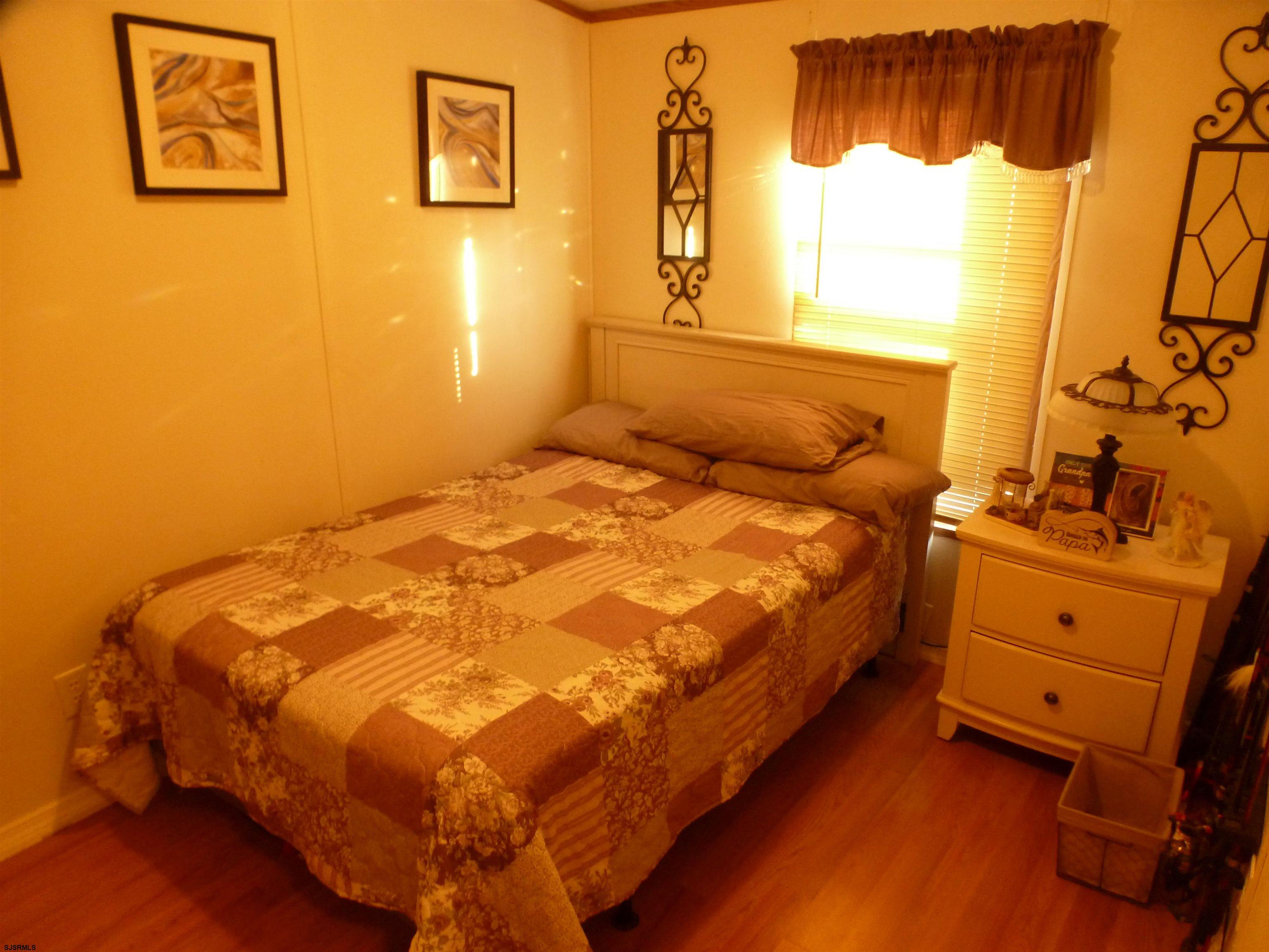 Vineland, New Jersey 08360, United States, 3 Bedrooms Bedrooms, ,2 BathroomsBathrooms,Residential,Active,164958