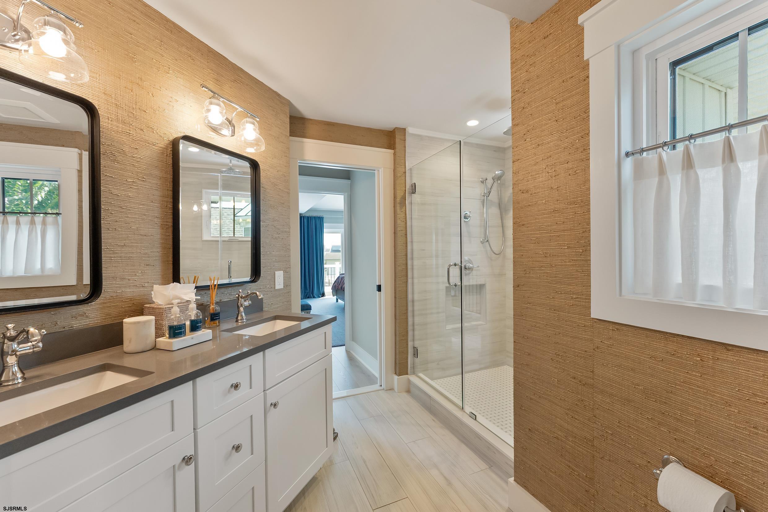 Ocean City, New Jersey 08226, United States, 6 Bedrooms Bedrooms, ,4 BathroomsBathrooms,Residential,Active,235993