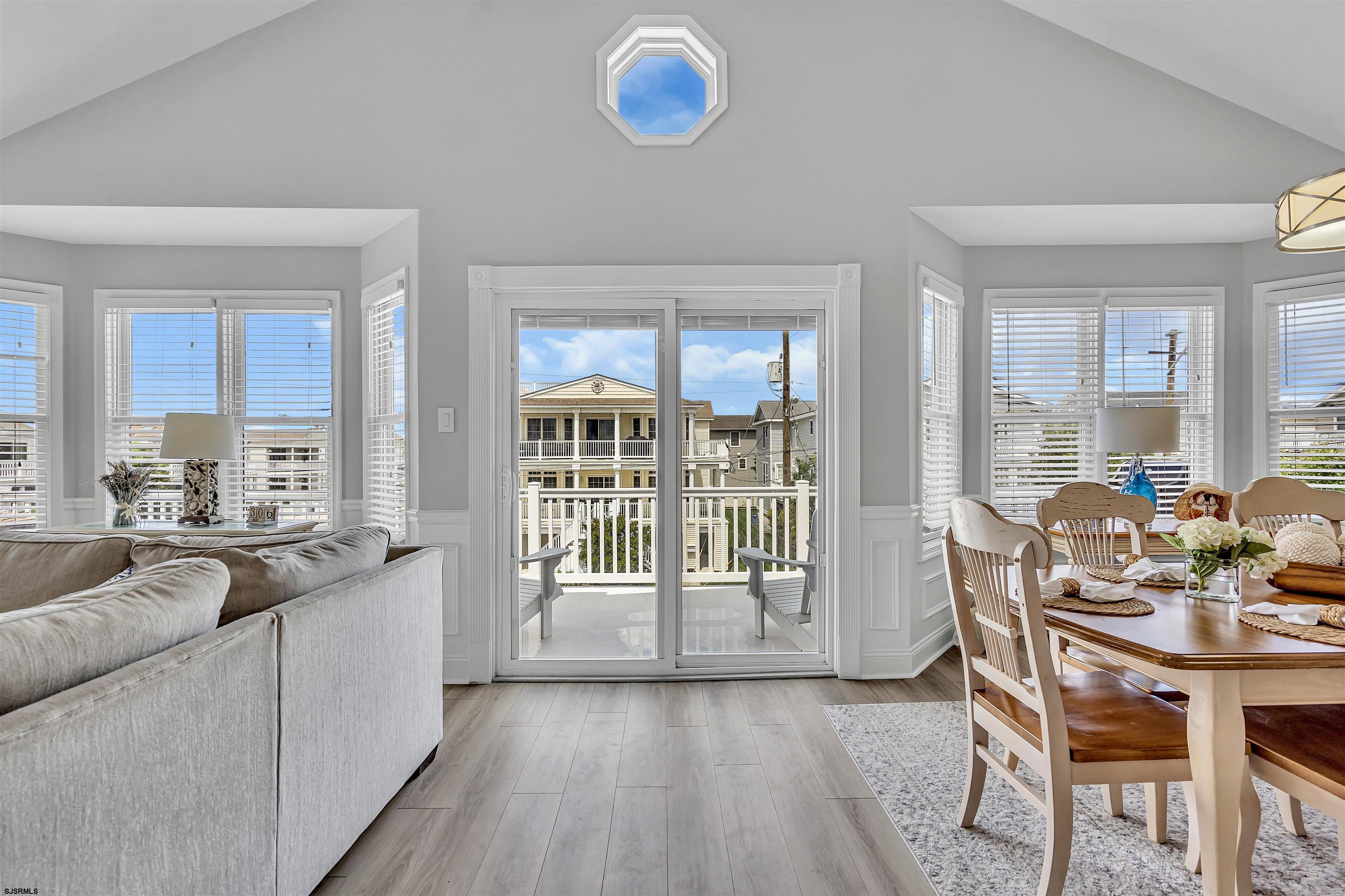 Ocean City, New Jersey 08226, United States, 4 Bedrooms Bedrooms, ,2 BathroomsBathrooms,Residential,Pending,142887