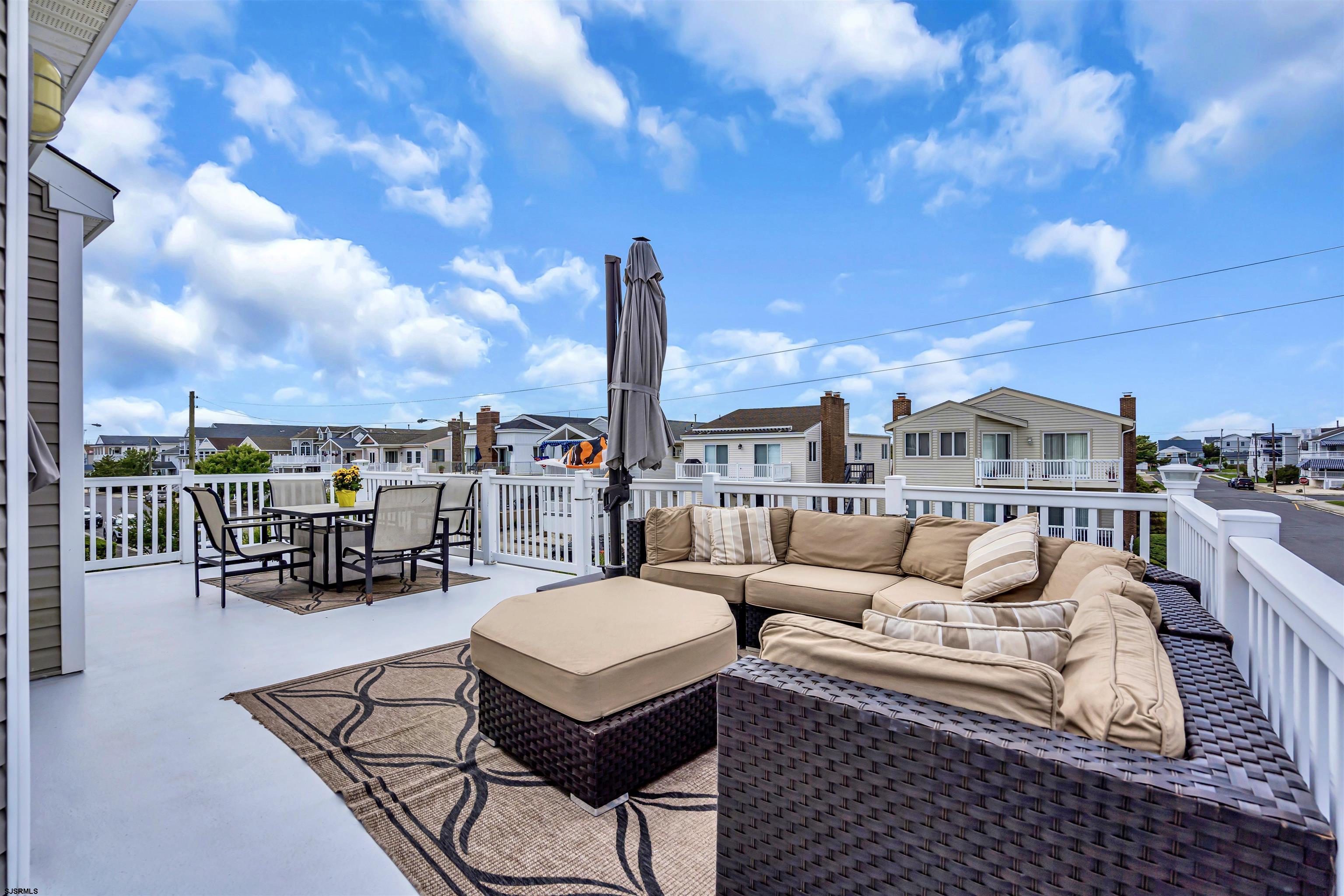 Ocean City, New Jersey 08226, United States, 4 Bedrooms Bedrooms, ,2 BathroomsBathrooms,Residential,Pending,142887