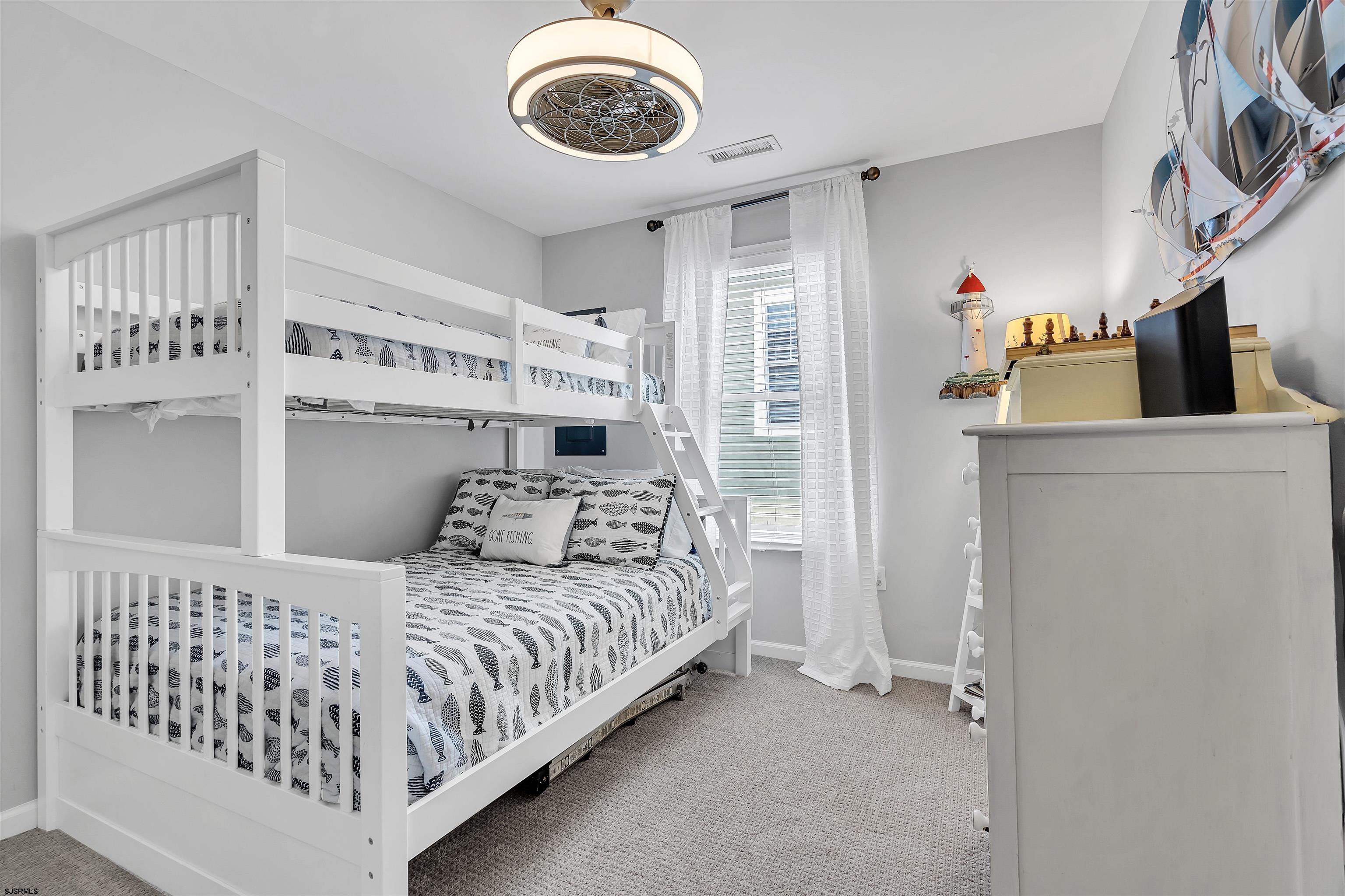 Ocean City, New Jersey 08226, United States, 4 Bedrooms Bedrooms, ,2 BathroomsBathrooms,Residential,Pending,142887