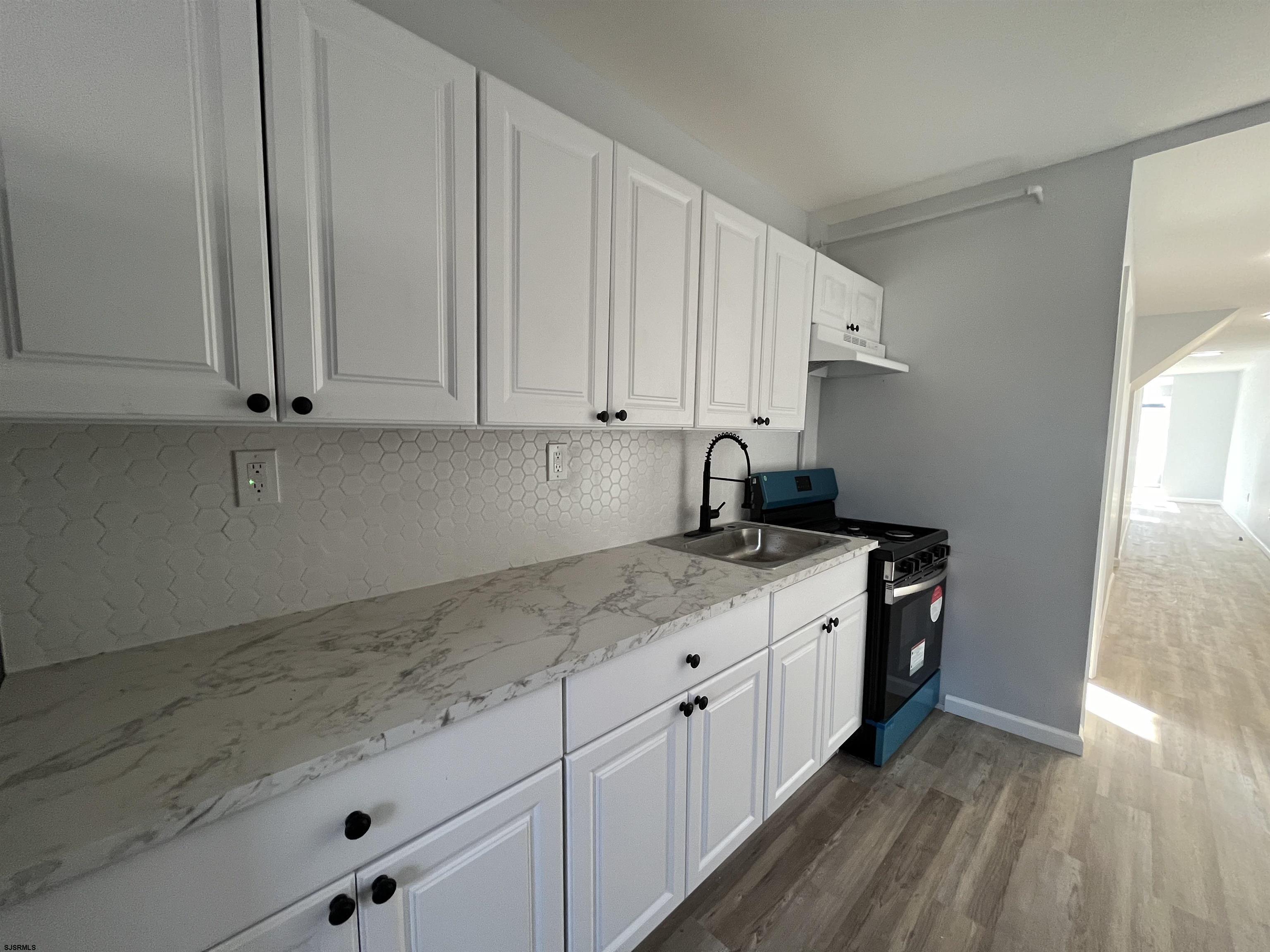 Atlantic City, New Jersey 08401, United States, 2 Bedrooms Bedrooms, ,1 BathroomBathrooms,Residential,Active,21578