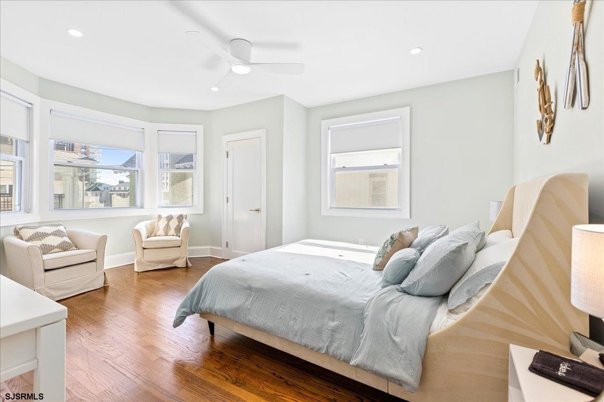 Ventnor, New Jersey 08406, United States, 7 Bedrooms Bedrooms, ,6 BathroomsBathrooms,Residential,Active,39116