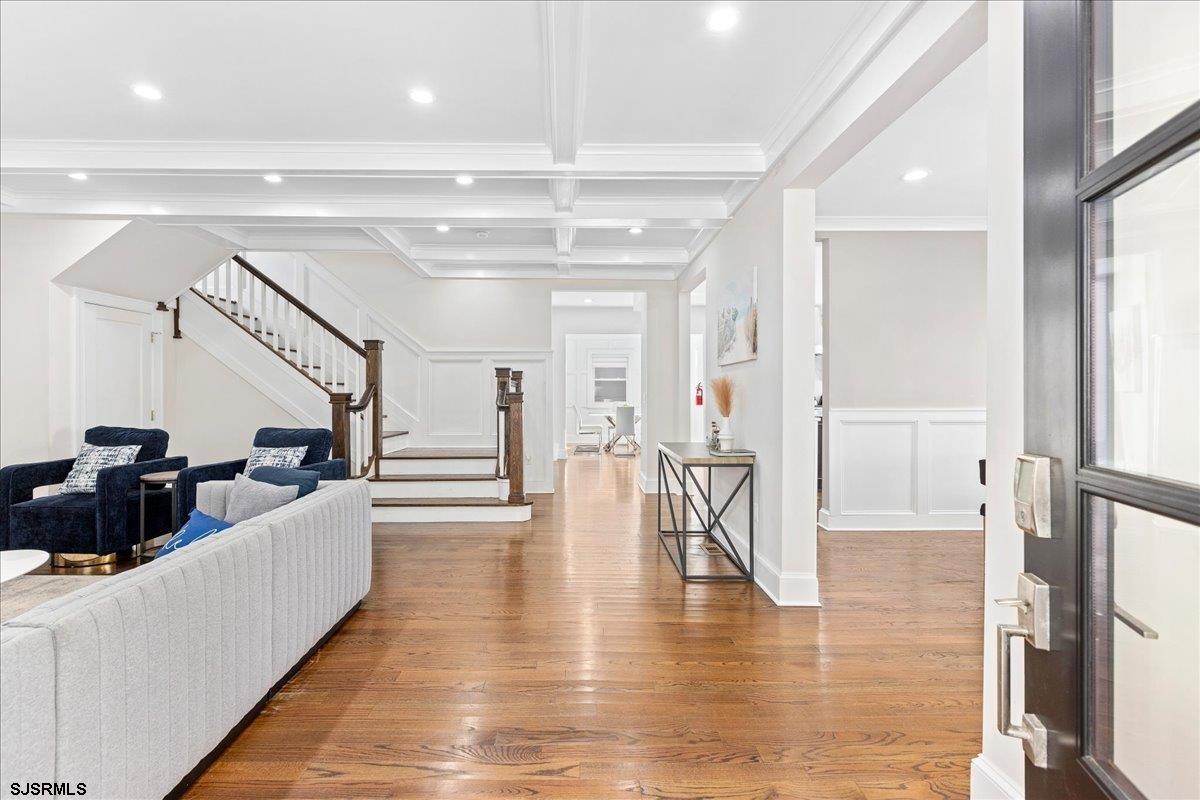 Ventnor, New Jersey 08406, United States, 7 Bedrooms Bedrooms, ,6 BathroomsBathrooms,Residential,Active,39116