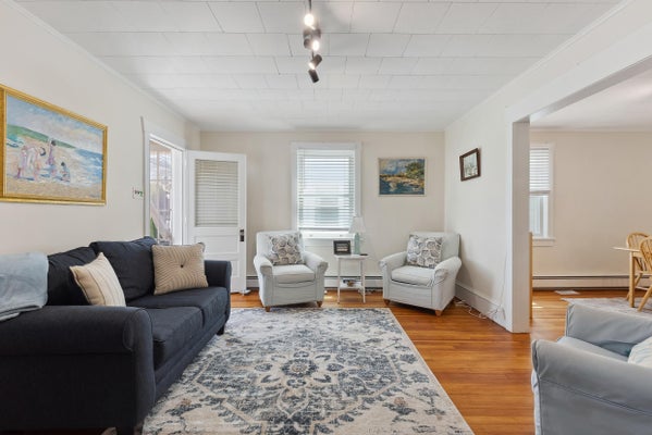 26 N MARTINDALE AVE, VENTNOR CITY, NJ 08406 - Image fb655fa44d196477fc725bbd67cfe0de/2999146768