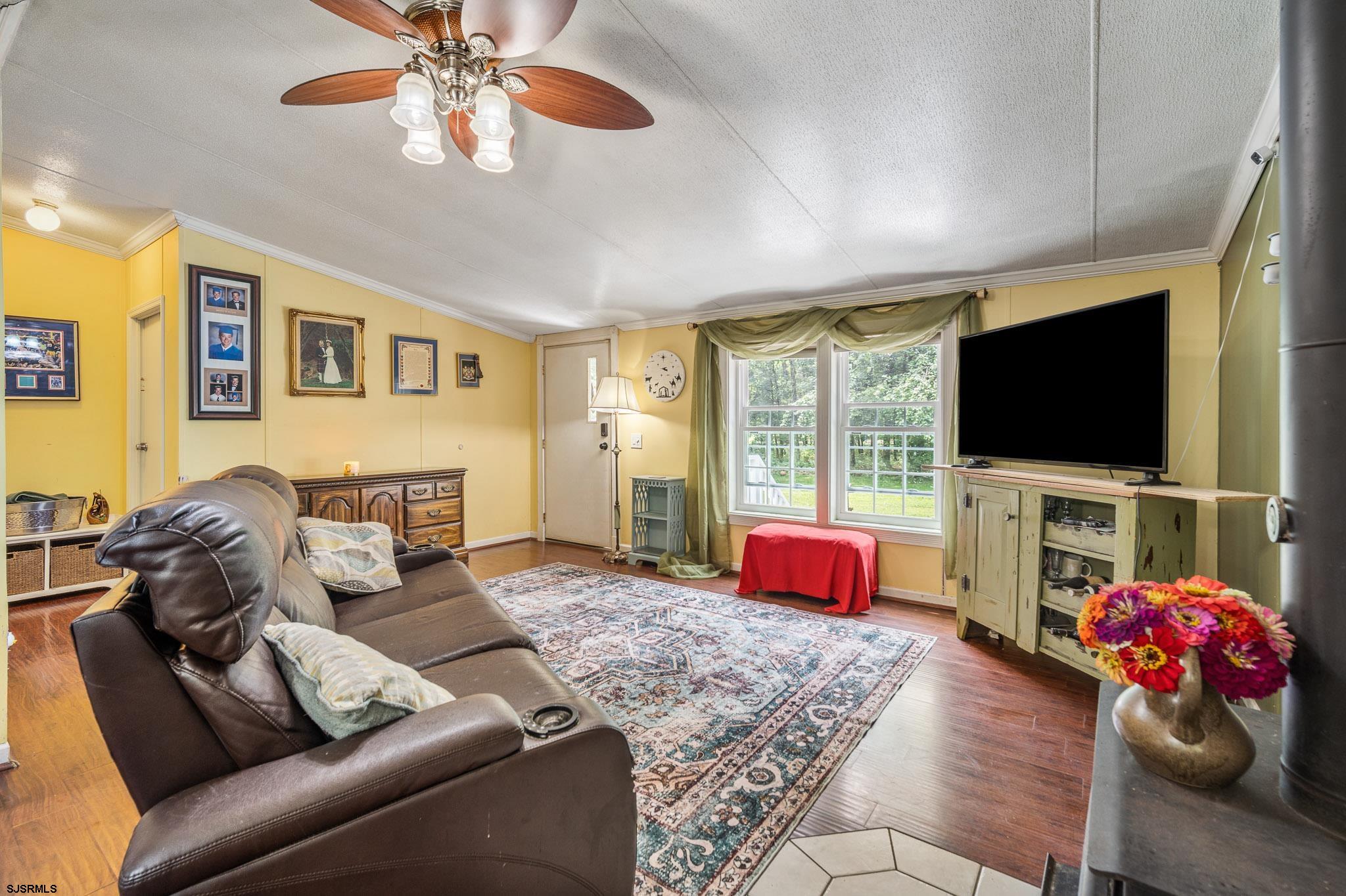 Mays Landing, New Jersey 08330, United States, 4 Bedrooms Bedrooms, ,2 BathroomsBathrooms,Residential,Active,178223