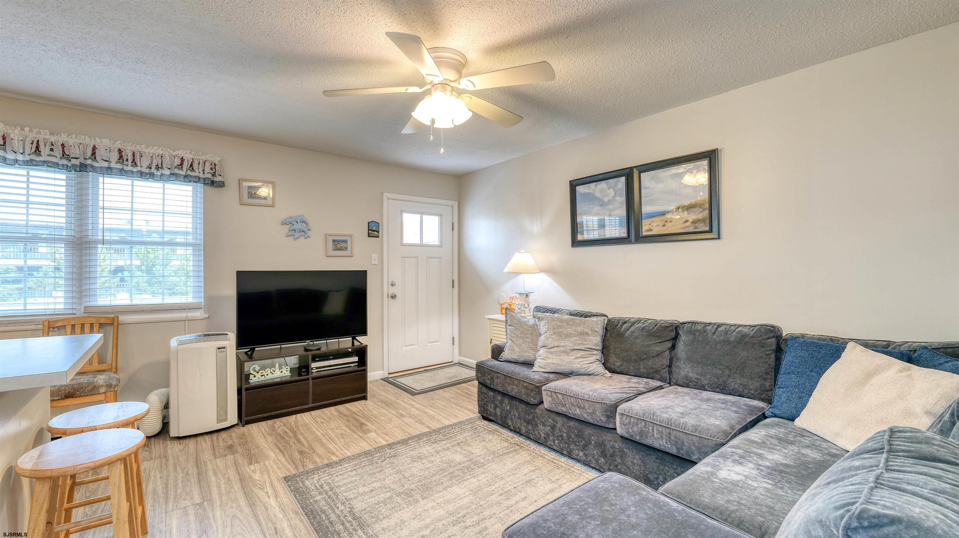 Ocean City, New Jersey 08226, United States, 2 Bedrooms Bedrooms, ,1 BathroomBathrooms,Residential,Active,240875