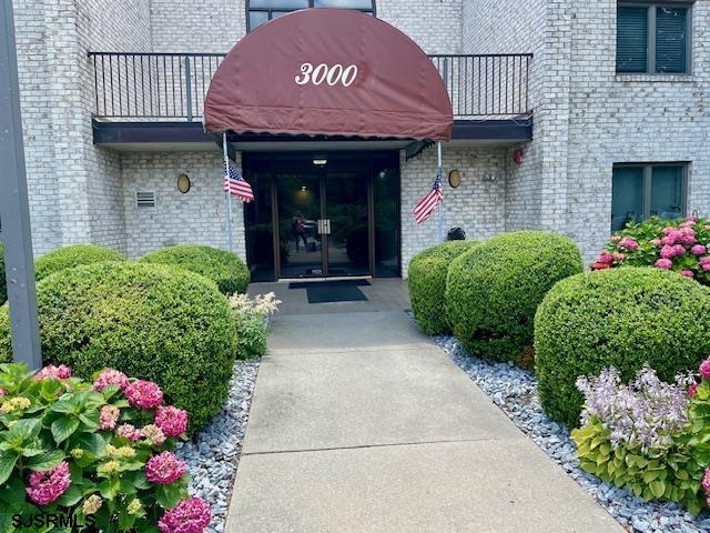 View Northfield, NJ 08225 condo