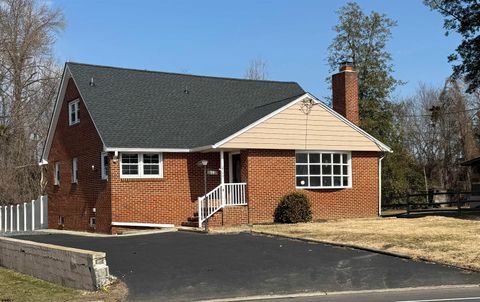 Photo of 59 Erial Road, Blackwood, NJ 08012 (MLS # 605180)