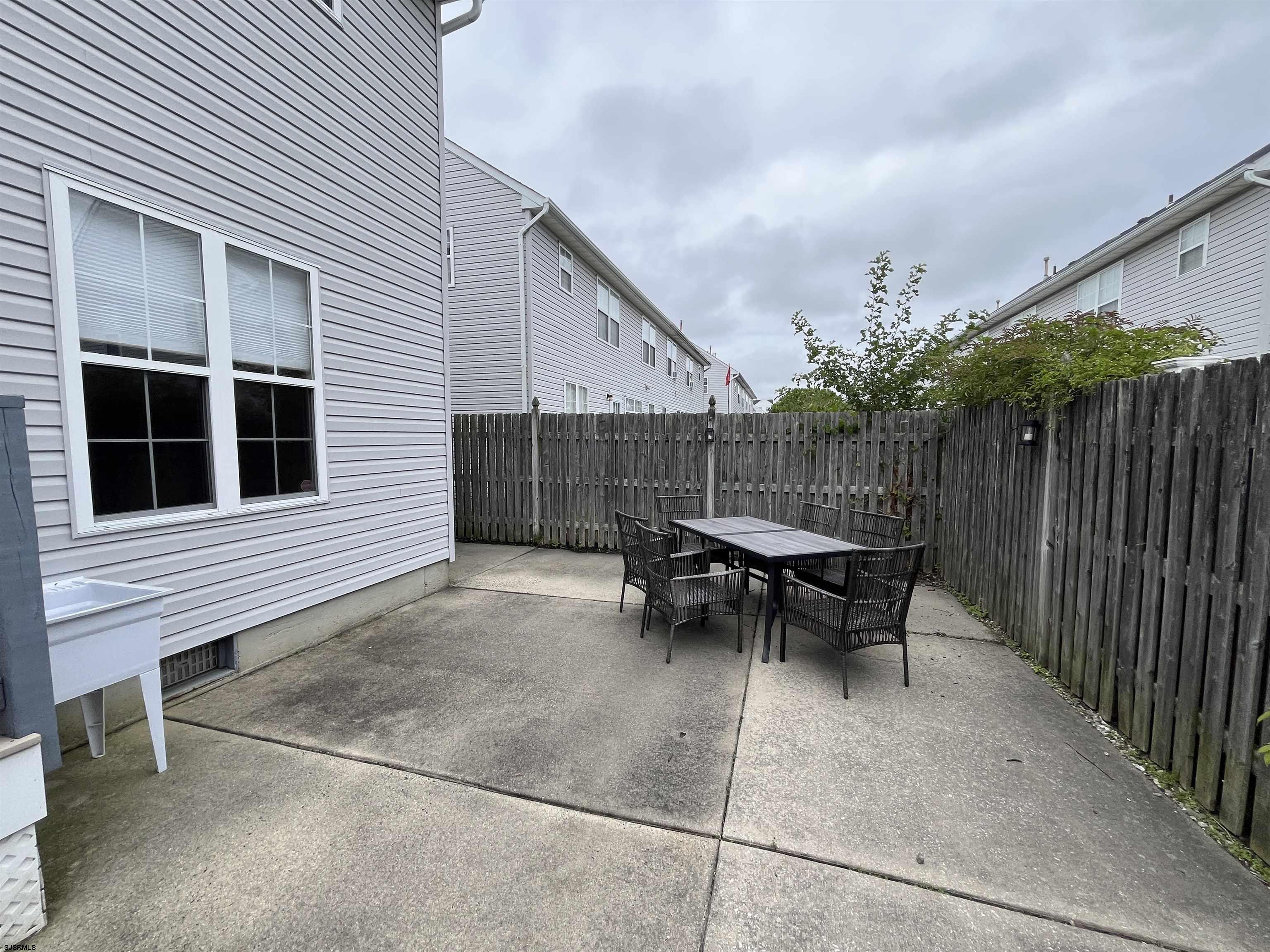 Ventnor, New Jersey 08406, United States, 3 Bedrooms Bedrooms, ,3 BathroomsBathrooms,Residential,Active,230665