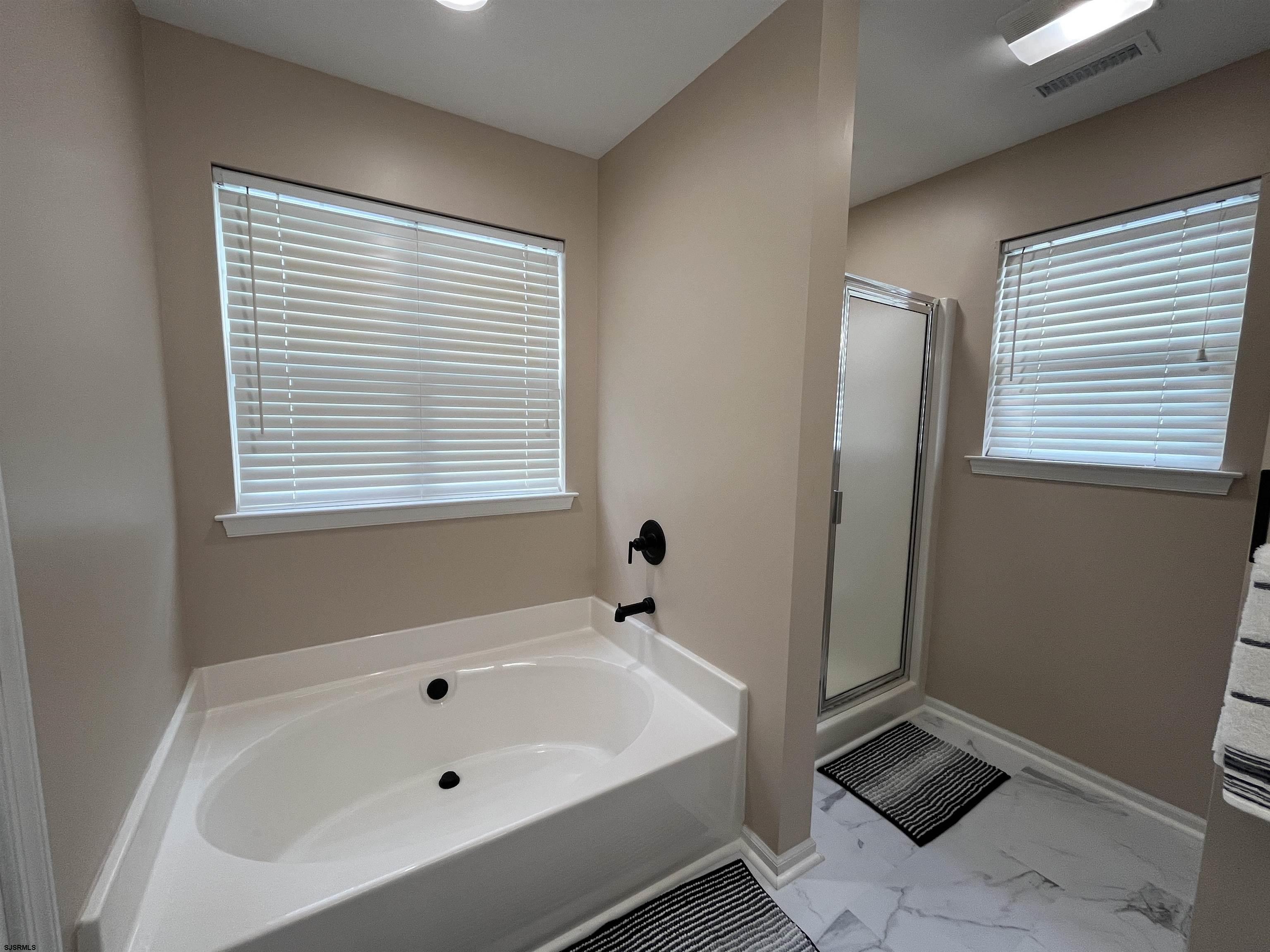 Ventnor, New Jersey 08406, United States, 3 Bedrooms Bedrooms, ,3 BathroomsBathrooms,Residential,Active,230665