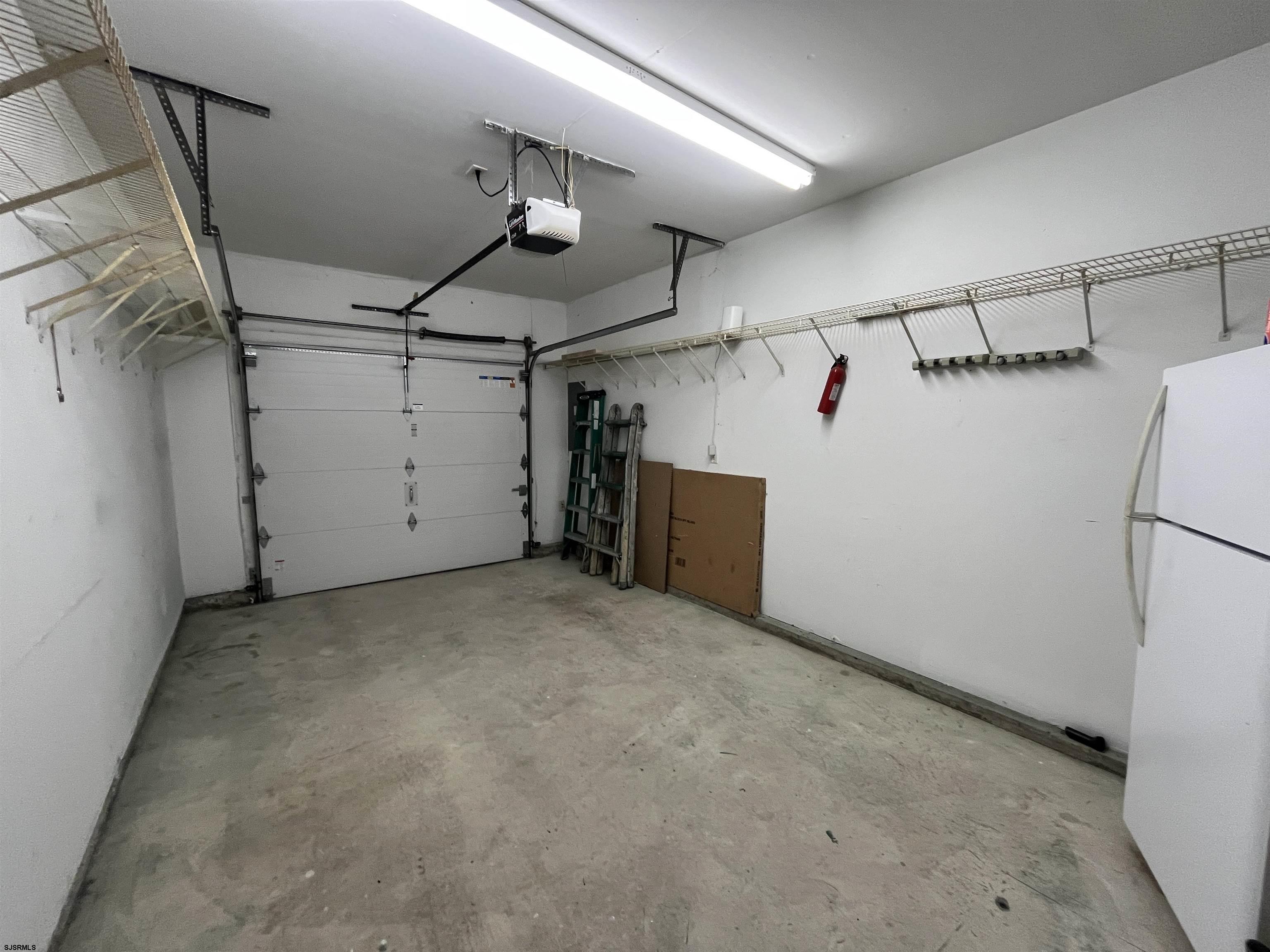 Ventnor, New Jersey 08406, United States, 3 Bedrooms Bedrooms, ,3 BathroomsBathrooms,Residential,Active,230665