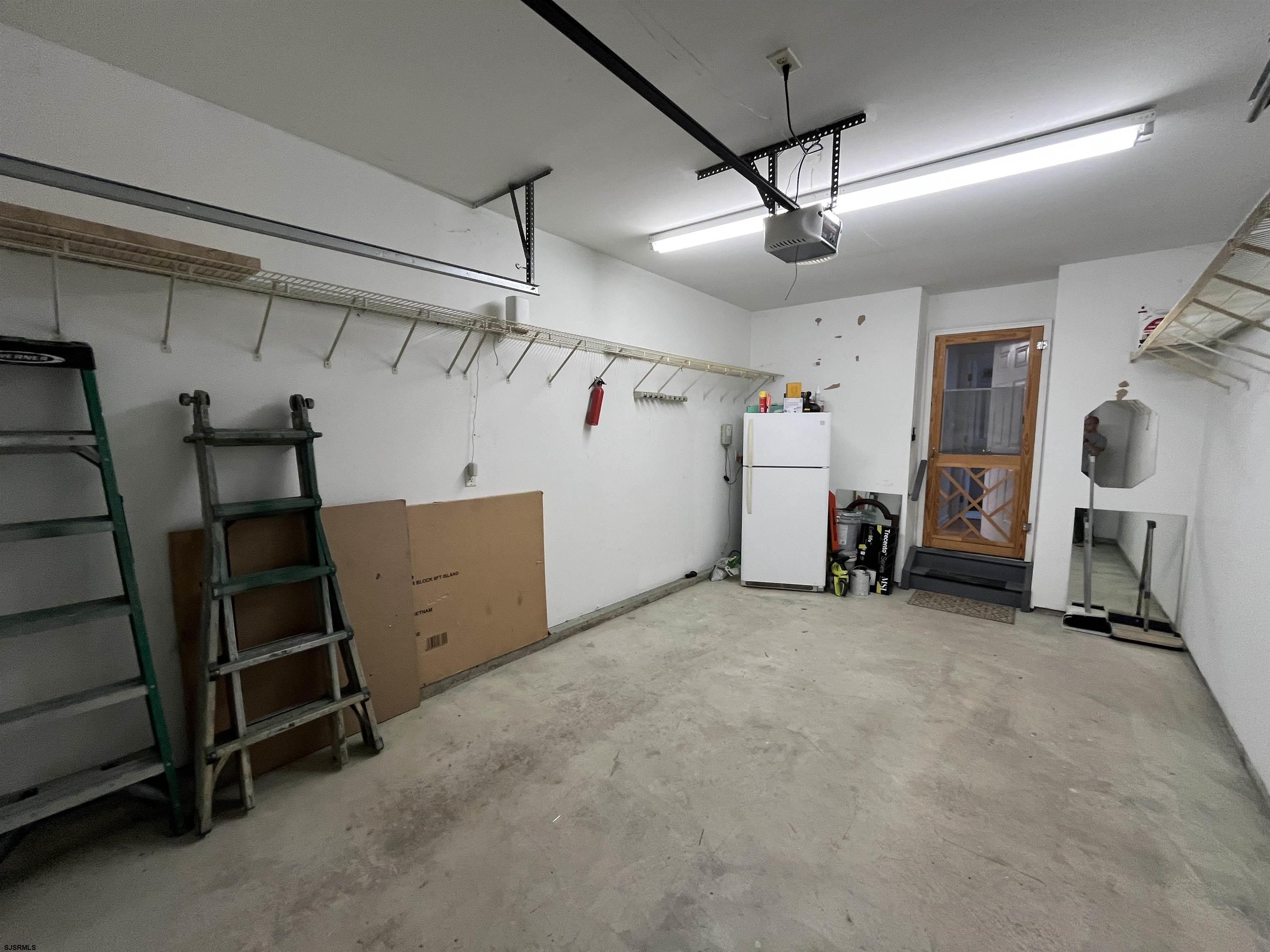 Ventnor, New Jersey 08406, United States, 3 Bedrooms Bedrooms, ,3 BathroomsBathrooms,Residential,Active,230665