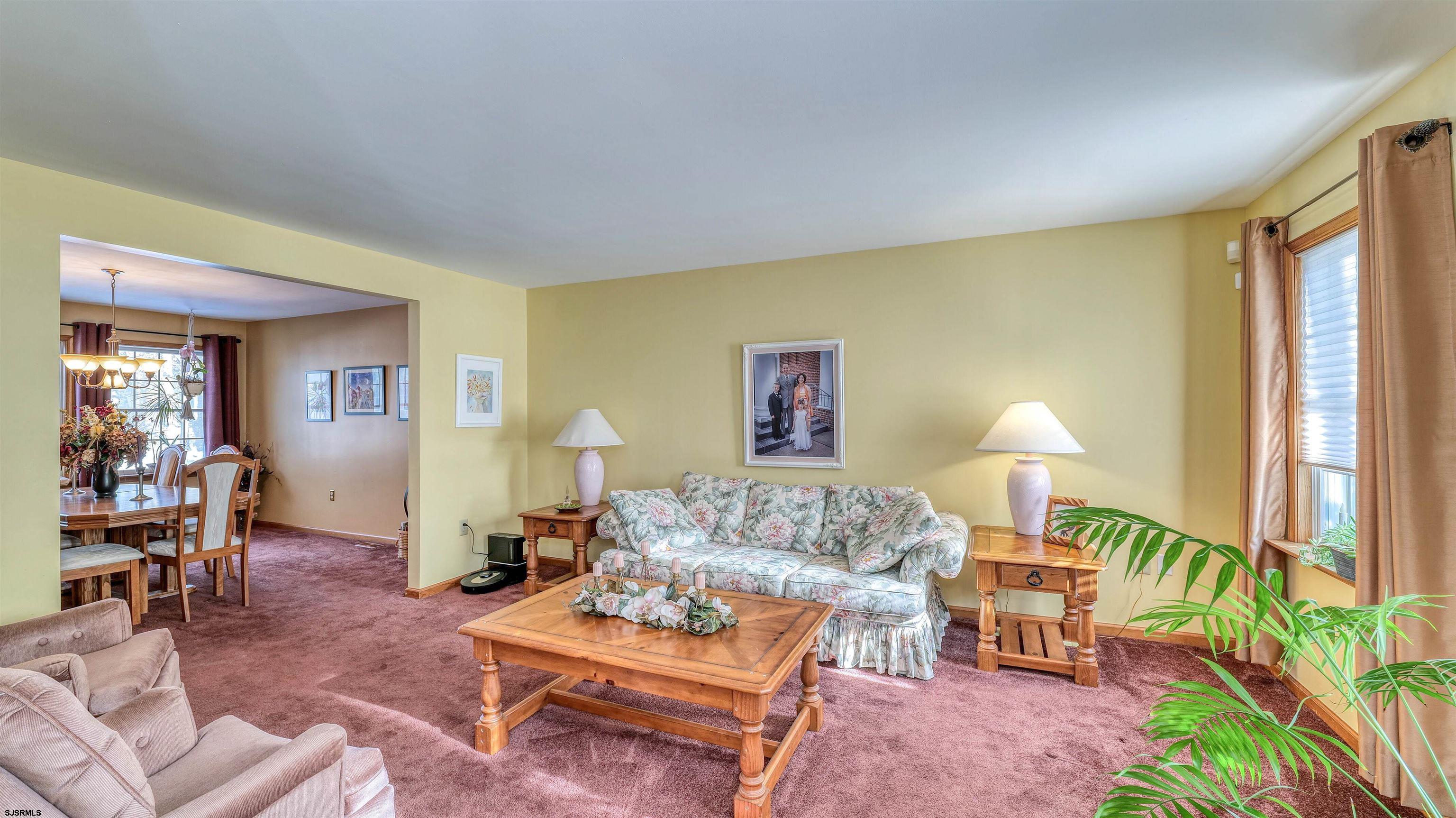 627 E Seaview Ridge Dr