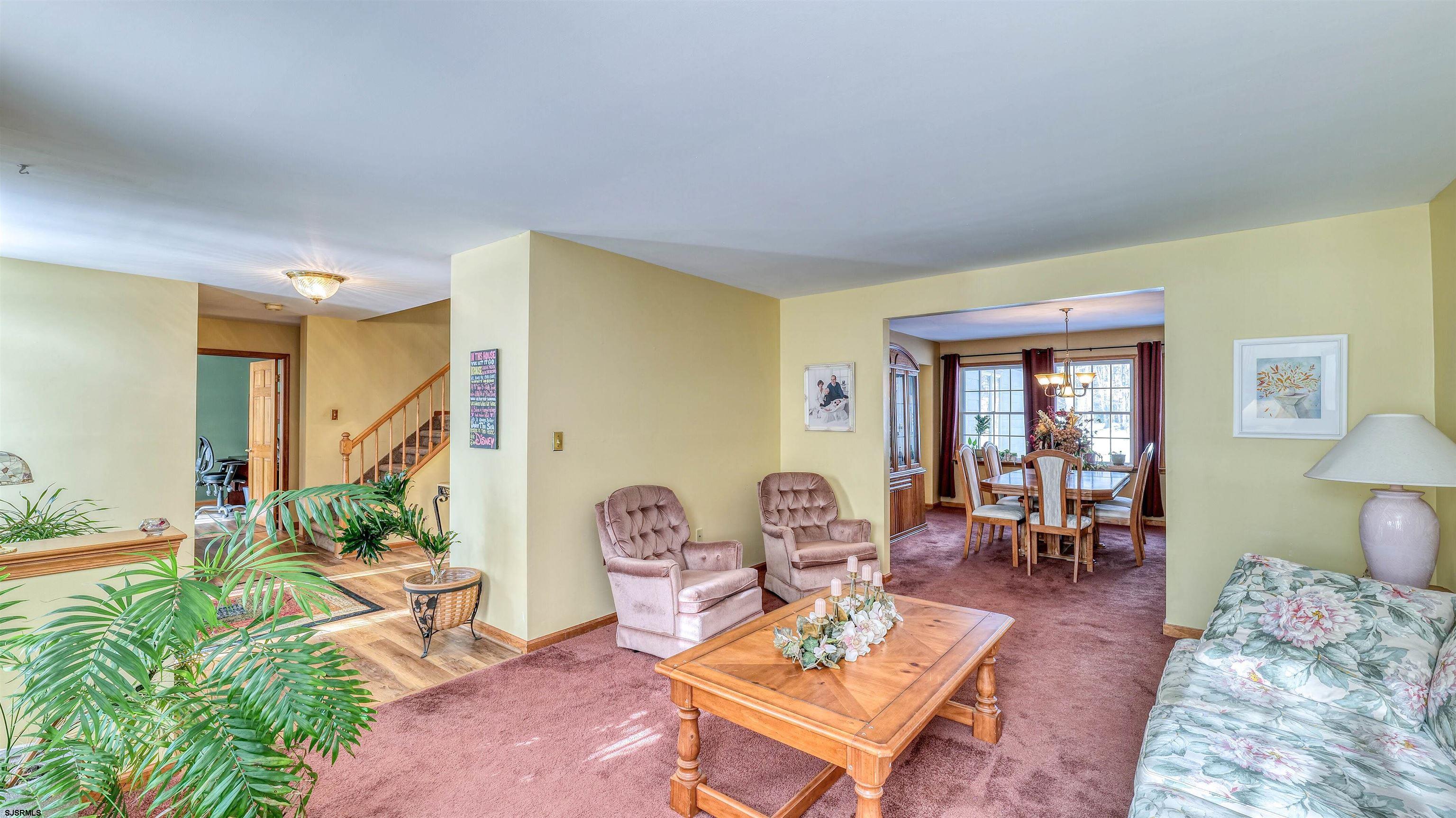 627 E Seaview Ridge Dr