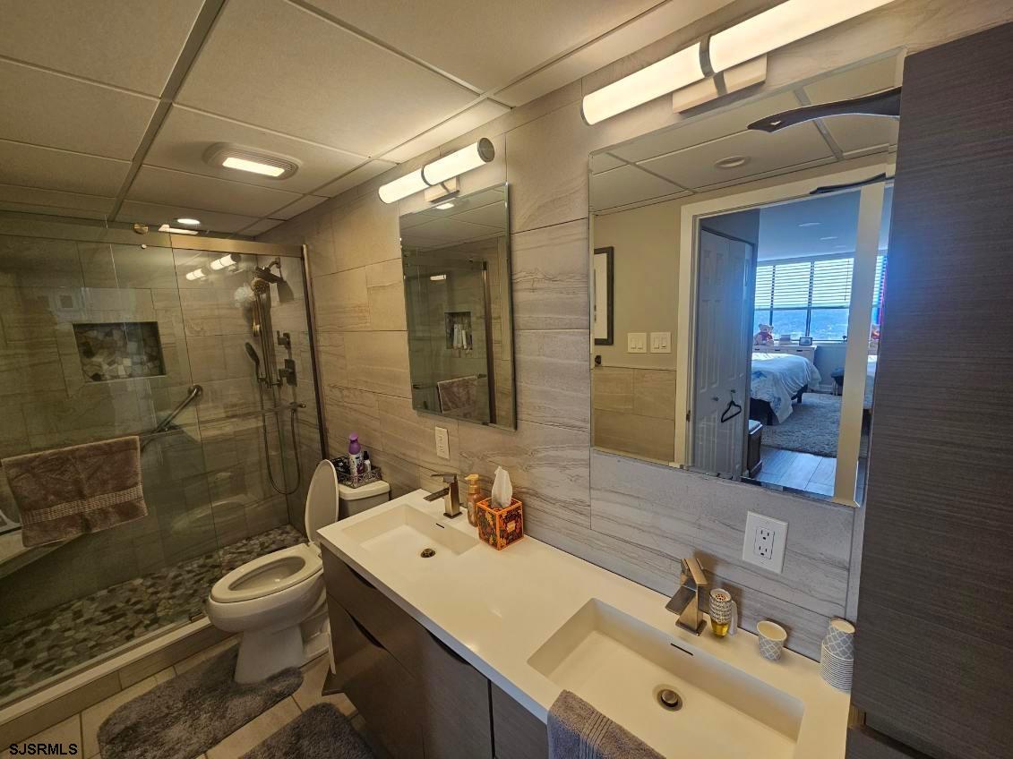 Atlantic City, New Jersey 08401, United States, 1 Bedroom Bedrooms, ,1 BathroomBathrooms,Residential,Active,252651