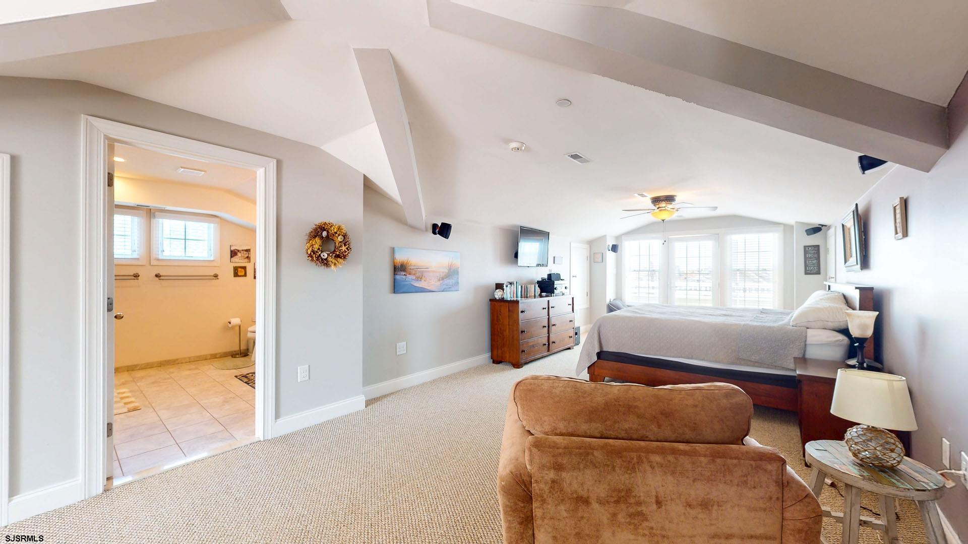 Ocean City, New Jersey 08226, United States, 5 Bedrooms Bedrooms, ,4 BathroomsBathrooms,Residential,Active,167672