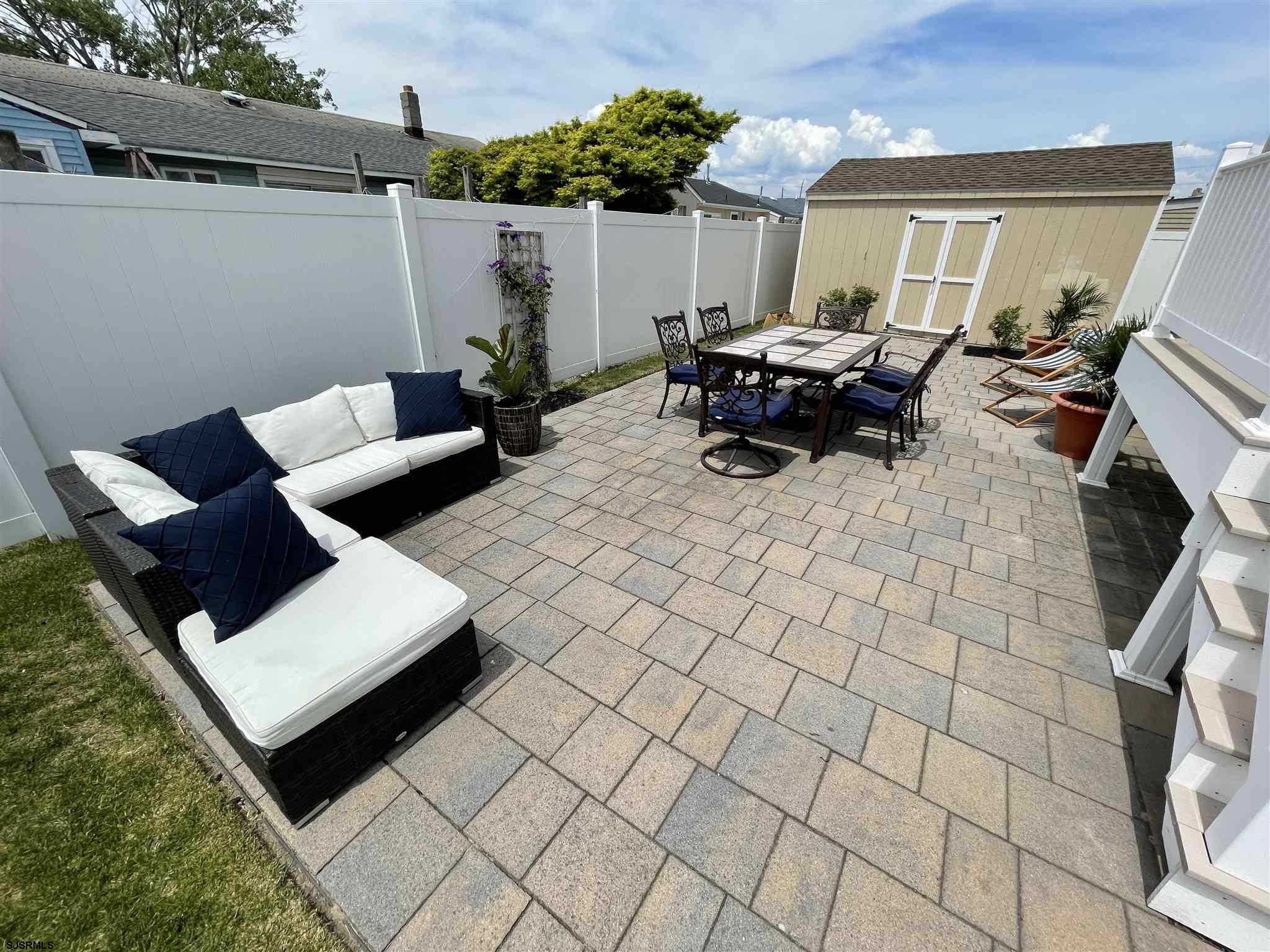 Ventnor, New Jersey 08406, United States, 4 Bedrooms Bedrooms, ,3 BathroomsBathrooms,Residential,Active,19620