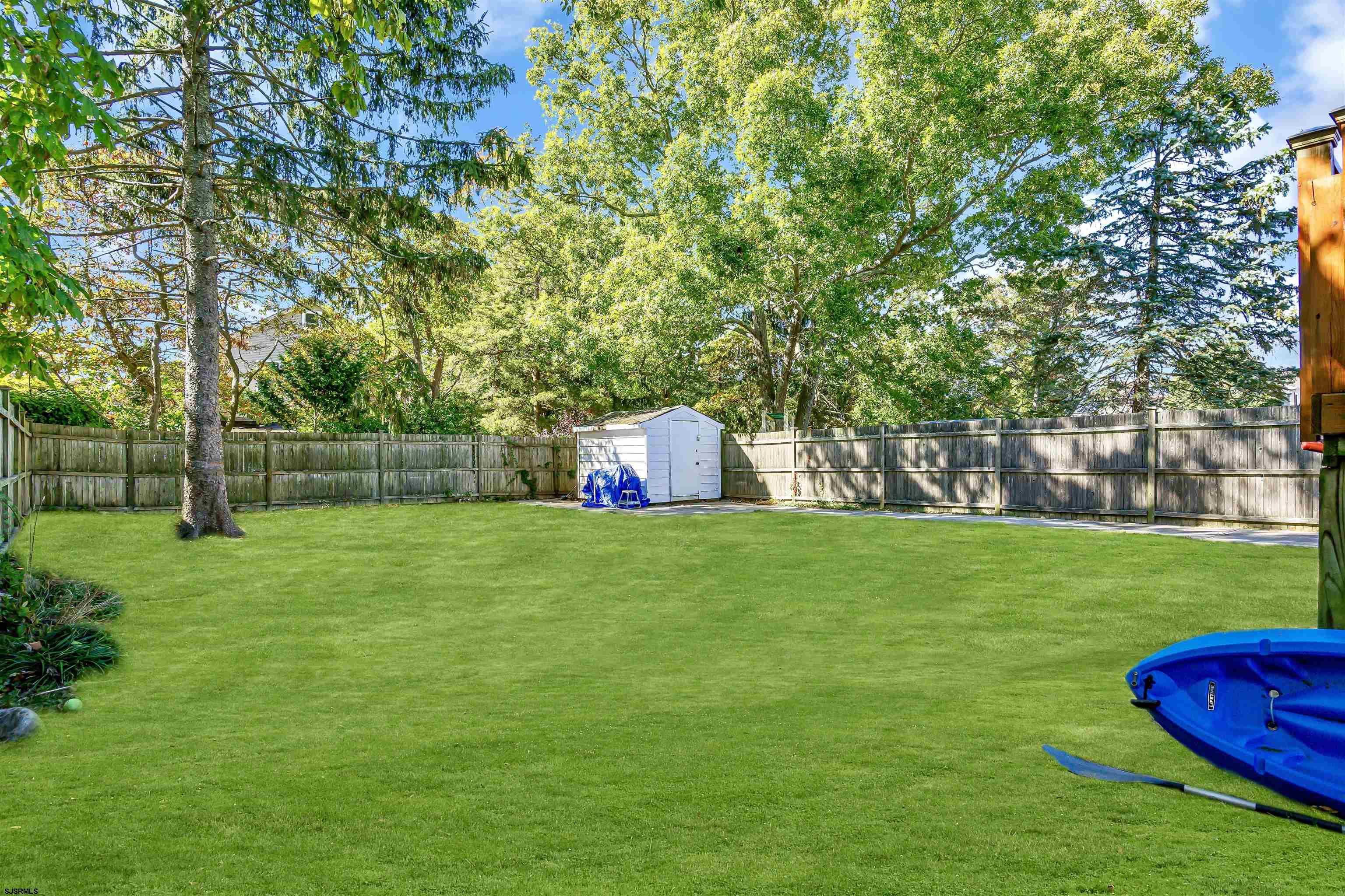 Northfield, New Jersey 08205, United States, 3 Bedrooms Bedrooms, ,2 BathroomsBathrooms,Residential,Pending,38618