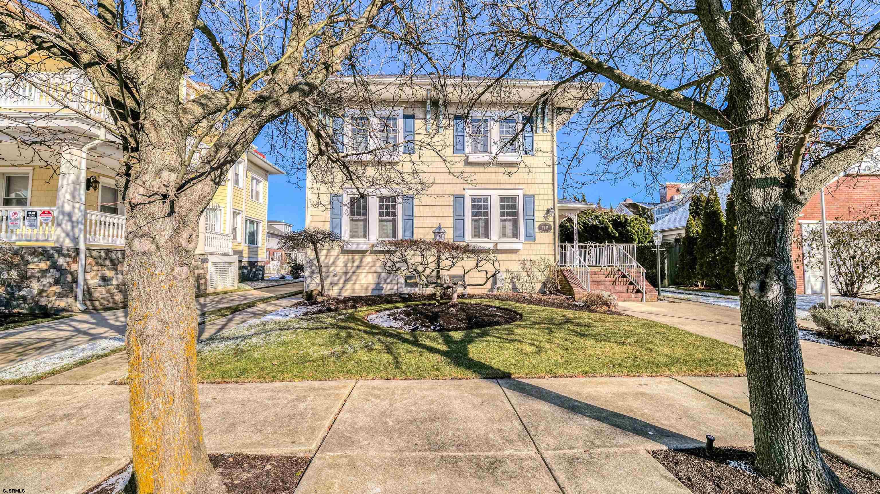 Photo 1 of 47 — 17 S Derby, Ventnor, NJ 08406