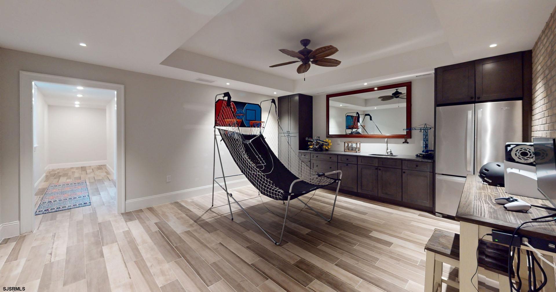 Ocean View, New Jersey 08230, United States, 5 Bedrooms Bedrooms, ,5 BathroomsBathrooms,Residential,Active,94922