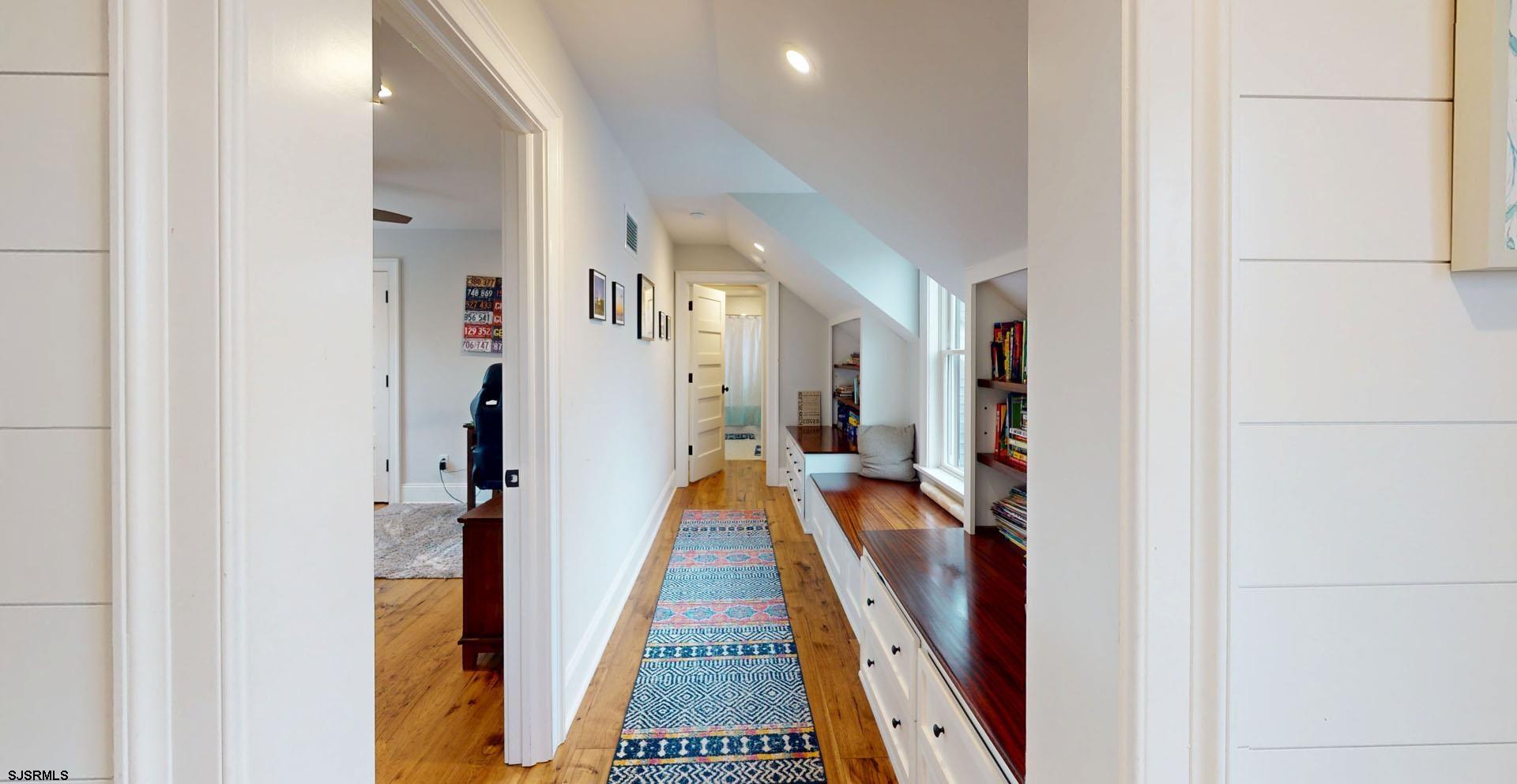 Ocean View, New Jersey 08230, United States, 5 Bedrooms Bedrooms, ,5 BathroomsBathrooms,Residential,Active,94922