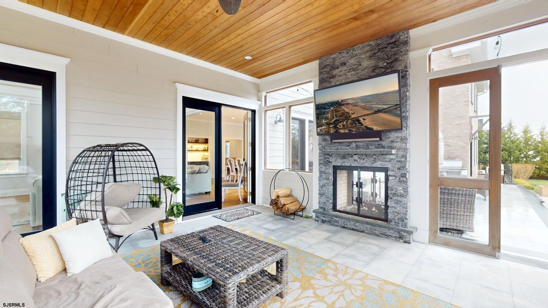 Ocean View, New Jersey 08230, United States, 5 Bedrooms Bedrooms, ,5 BathroomsBathrooms,Residential,Active,94922