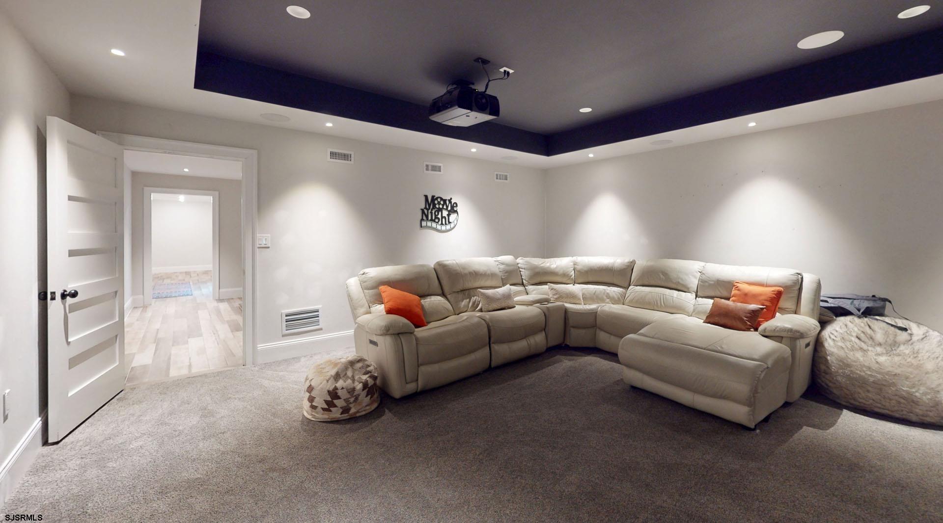 Ocean View, New Jersey 08230, United States, 5 Bedrooms Bedrooms, ,5 BathroomsBathrooms,Residential,Active,94922