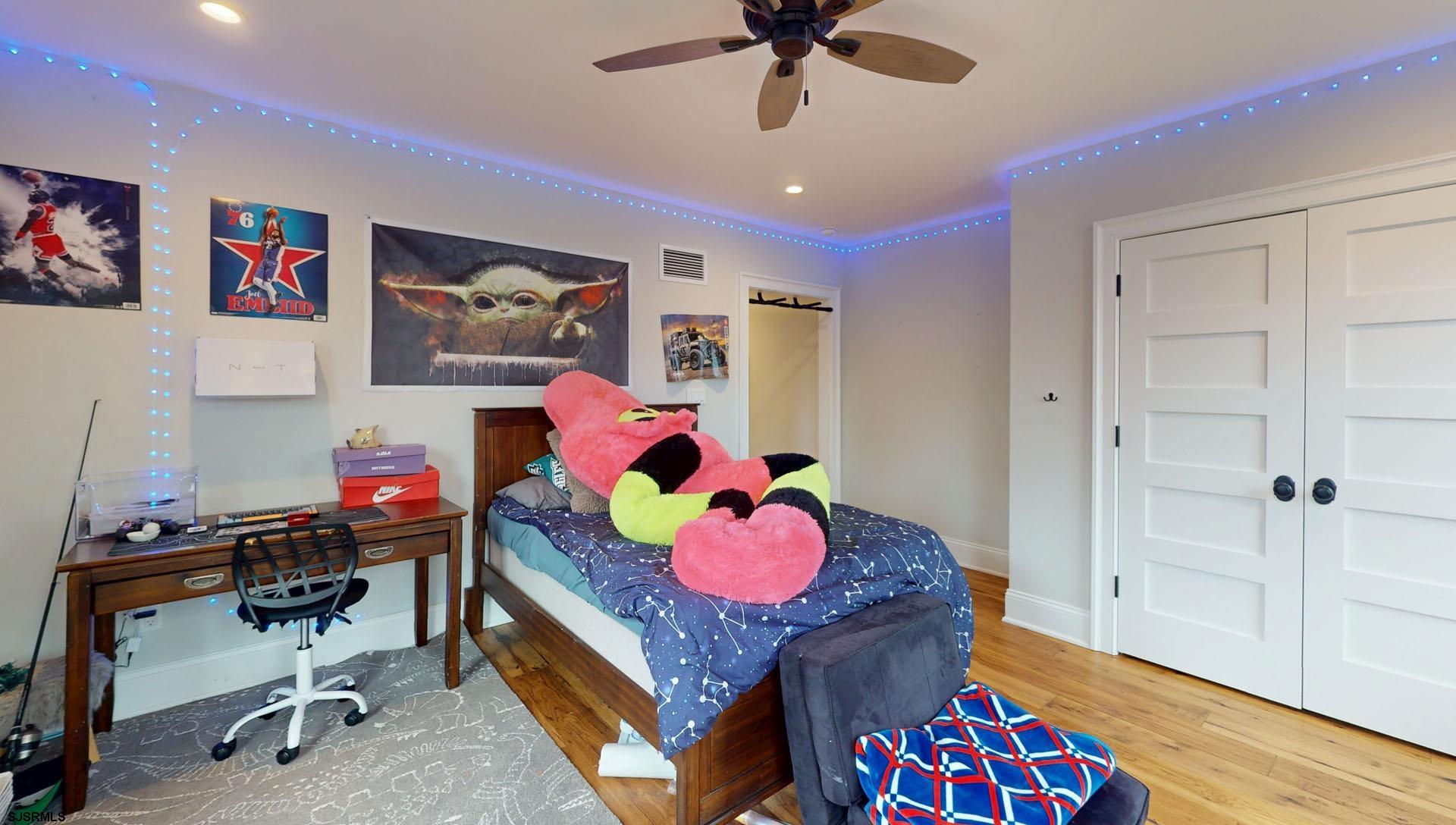 Ocean View, New Jersey 08230, United States, 5 Bedrooms Bedrooms, ,5 BathroomsBathrooms,Residential,Active,94922