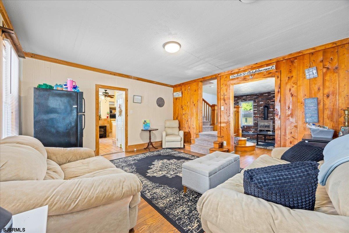 Absecon, New Jersey 08201, United States, 5 Bedrooms Bedrooms, ,4 BathroomsBathrooms,Residential,Active,210461