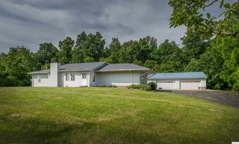Photo for 12345 Pleasant Valley Road NE