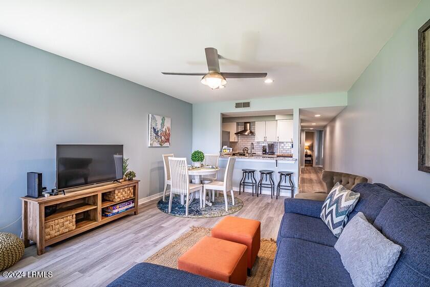 Harbor Island, South Carolina 29920, United States, 1 Bedroom Bedrooms, ,2 BathroomsBathrooms,Residential,Active,57109