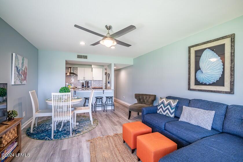 Harbor Island, South Carolina 29920, United States, 1 Bedroom Bedrooms, ,2 BathroomsBathrooms,Residential,Active,57109