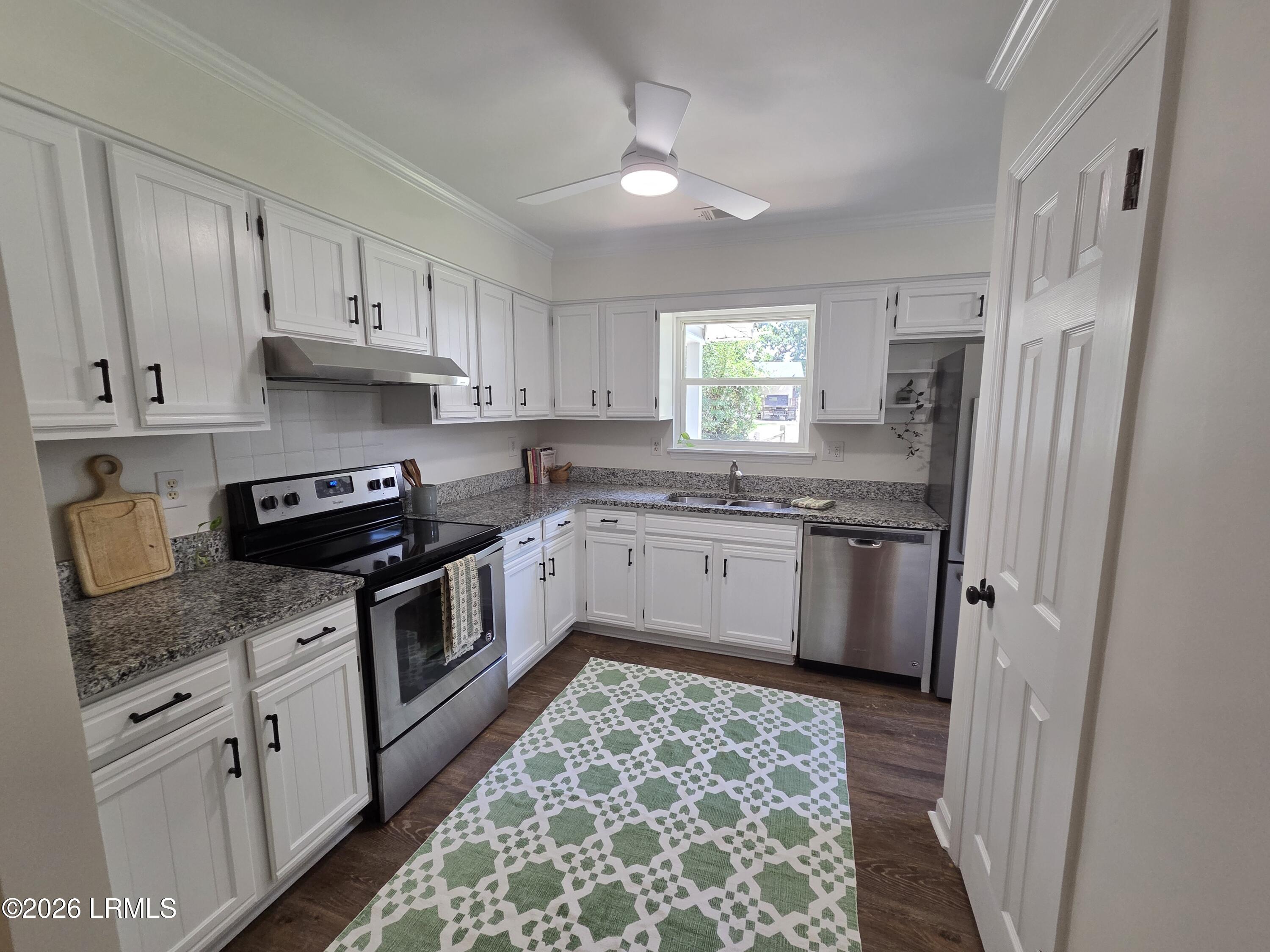 11 Presnell Circle